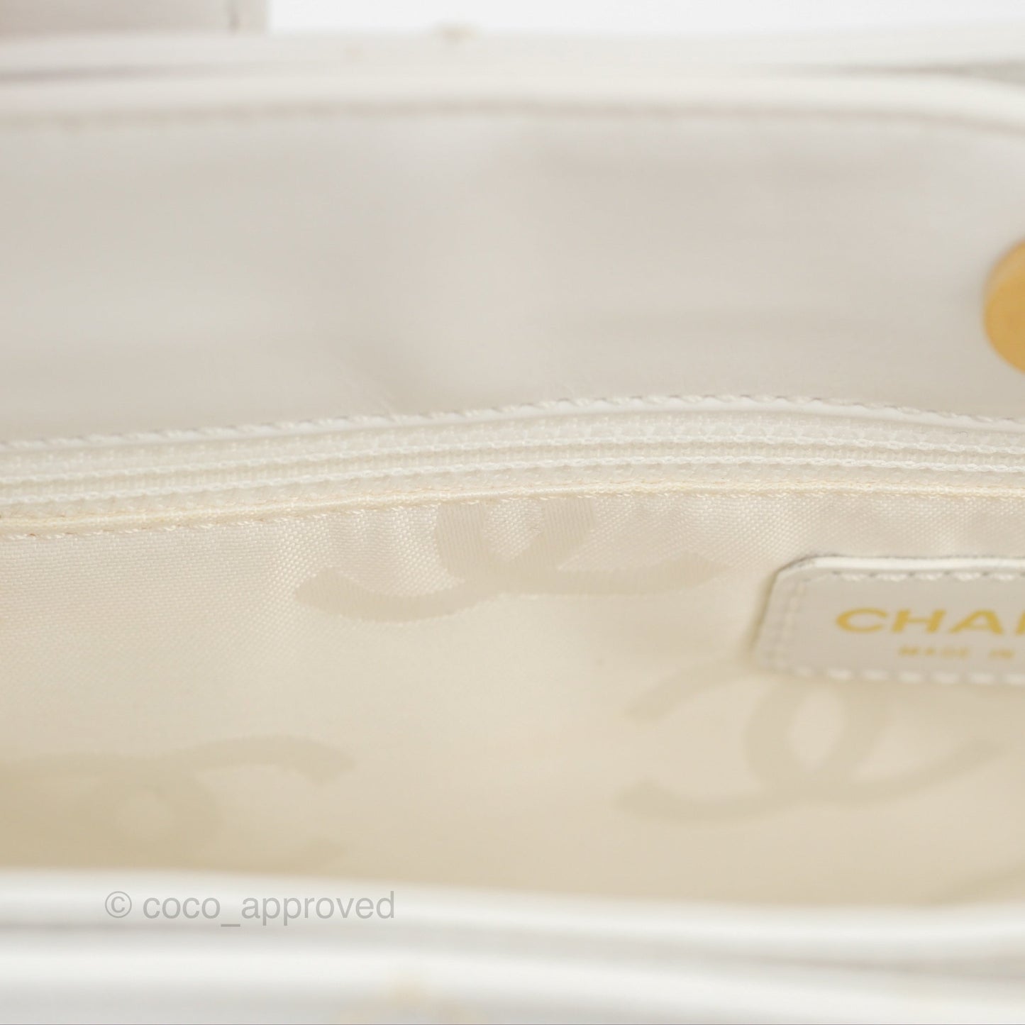Chanel Vintage Quilted CC Tote Bag White Calfskin Gold Hardware