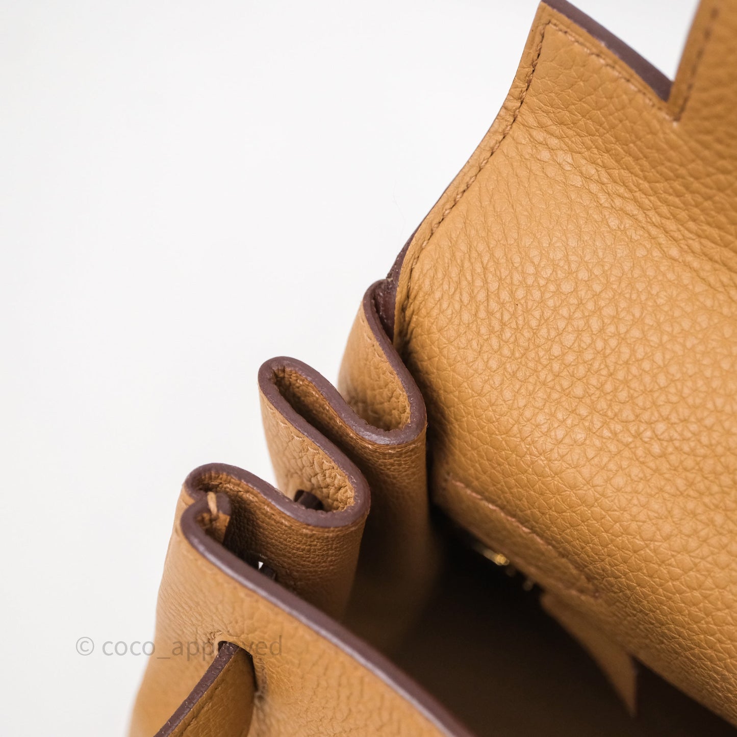 Hermès Kelly 28 Biscuit 4B Togo Gold Hardware