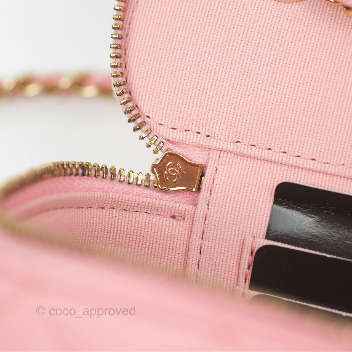 Chanel Classic Vanity With Chain Pink Caviar Gold Hardware
