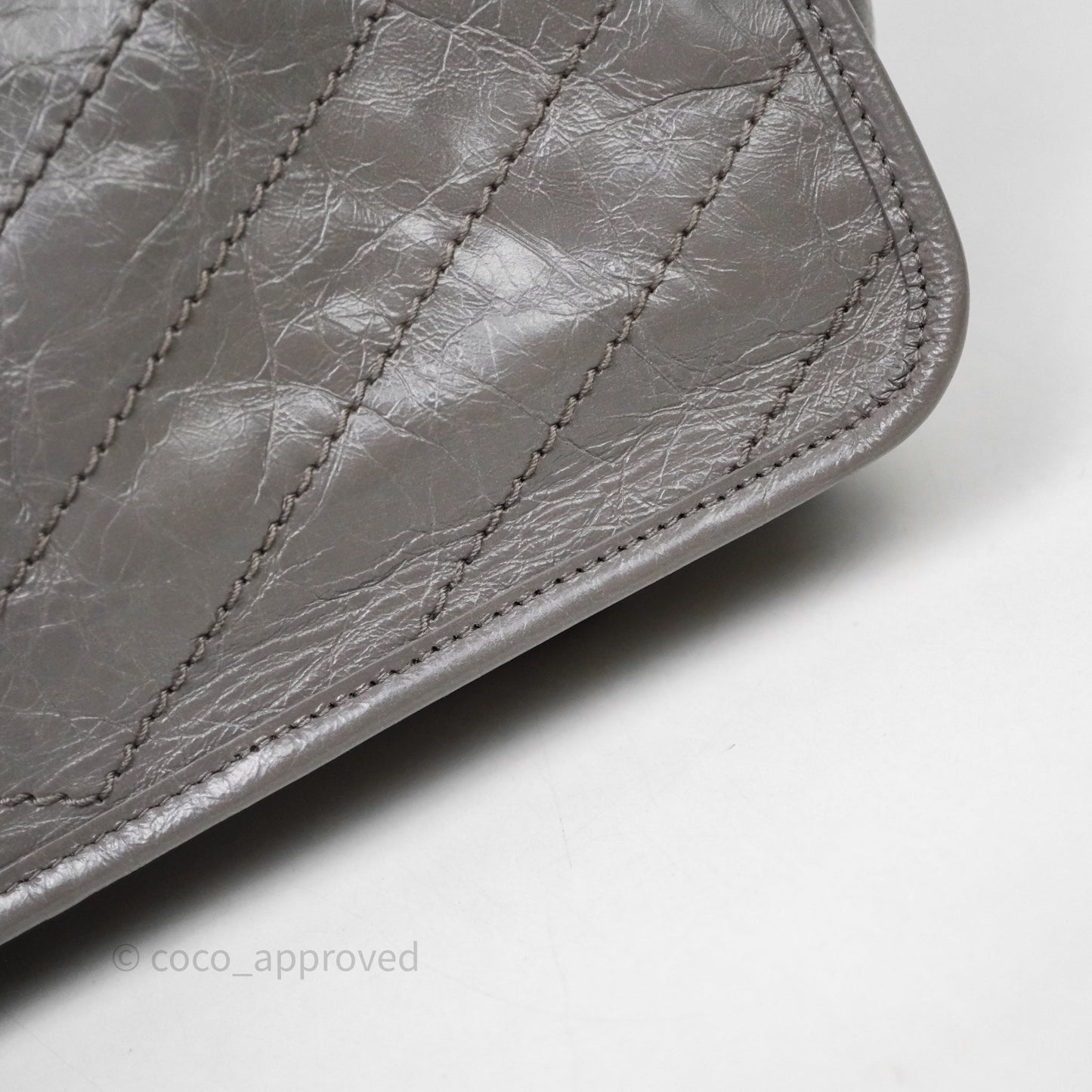 Saint Laurent Medium Niki Chain Bag Crinkled Calfskin Grey
