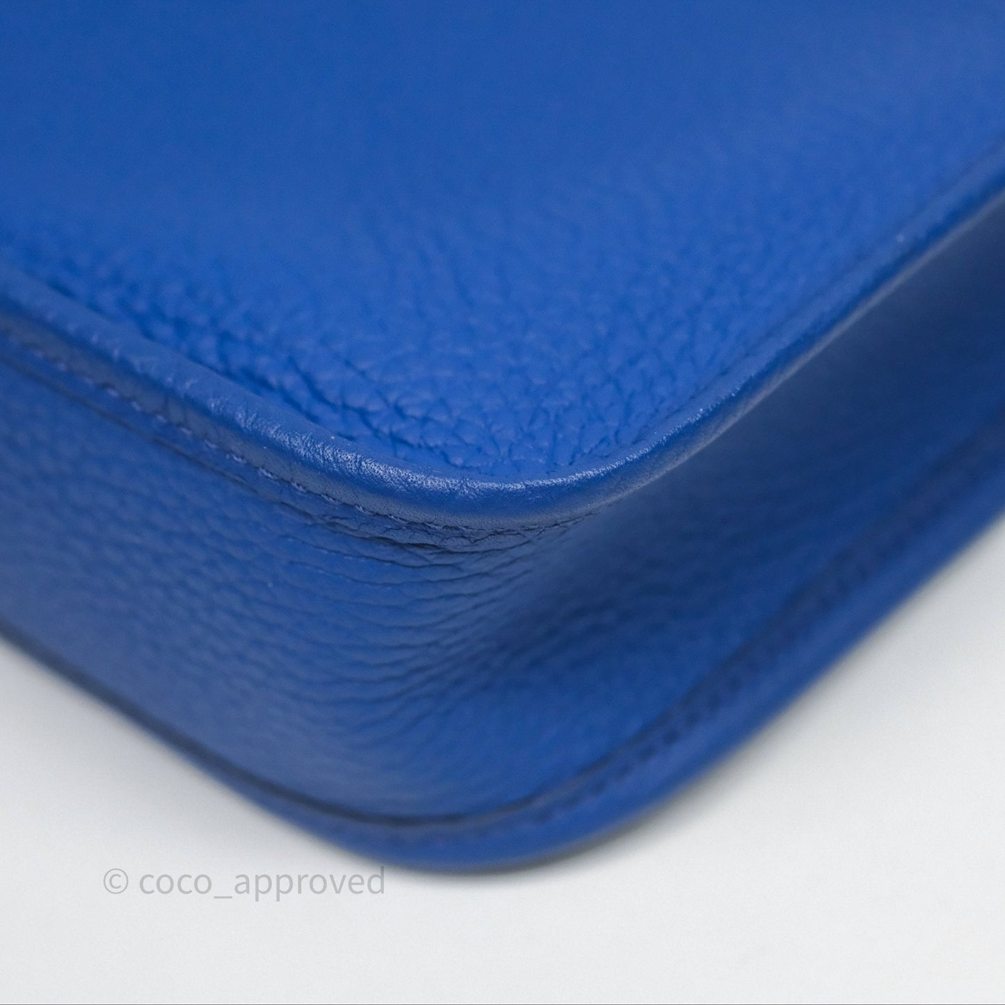 Hermès Mini Evelyne 16 Bleu Royal O8 Clemence Gold Hardware