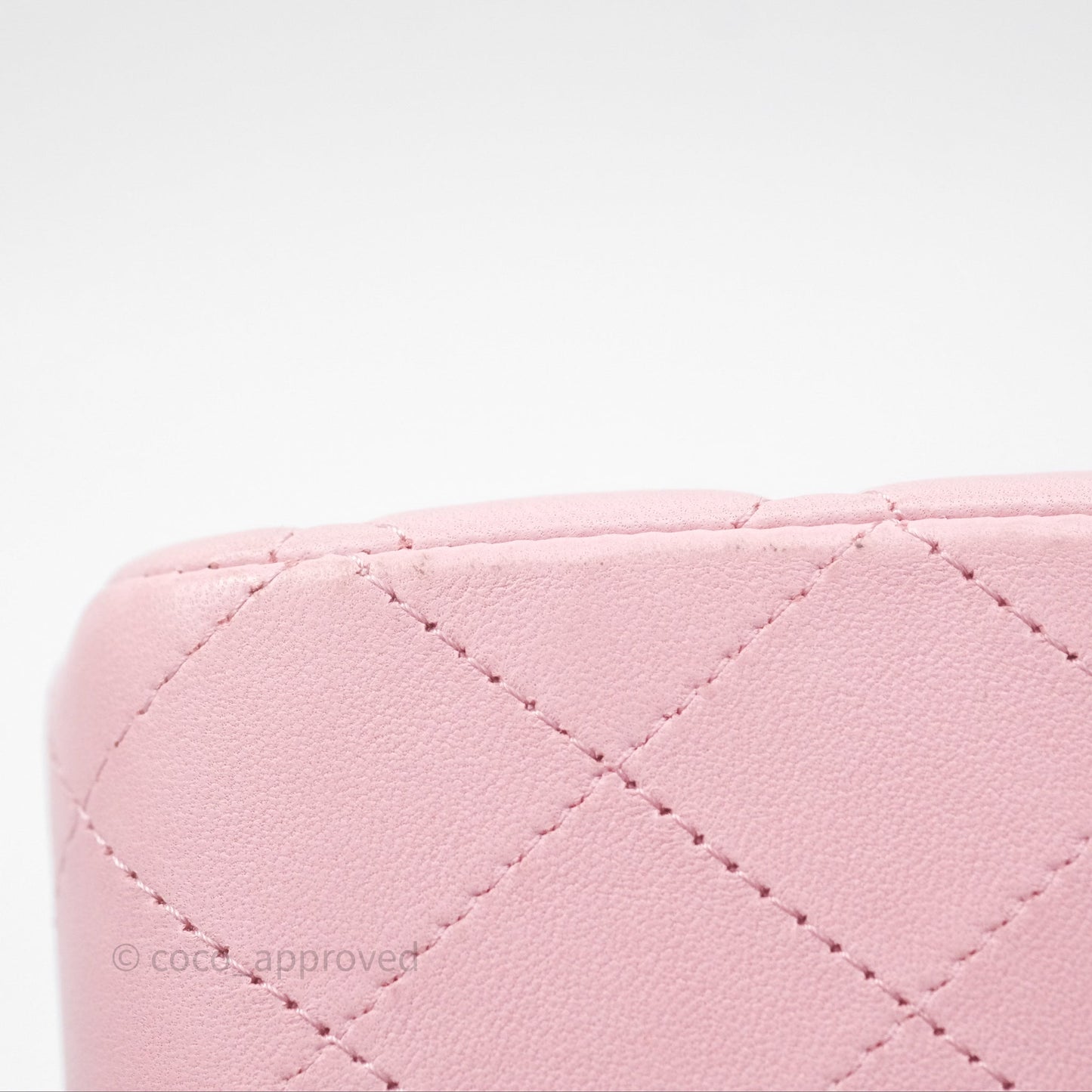 Chanel Classic M/L Medium Flap Quilted Pink Lambskin Gold Hardware