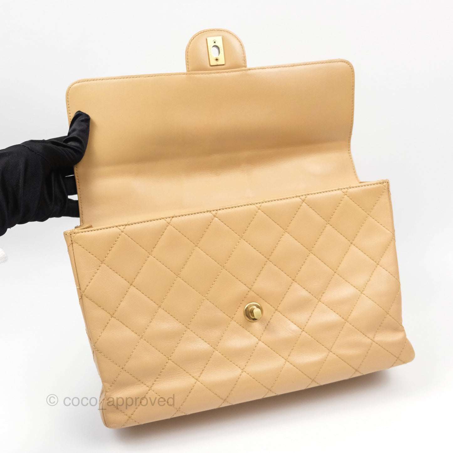 Chanel Vintage Jumbo Beige Flap Bag Lambskin Enamel Hardware