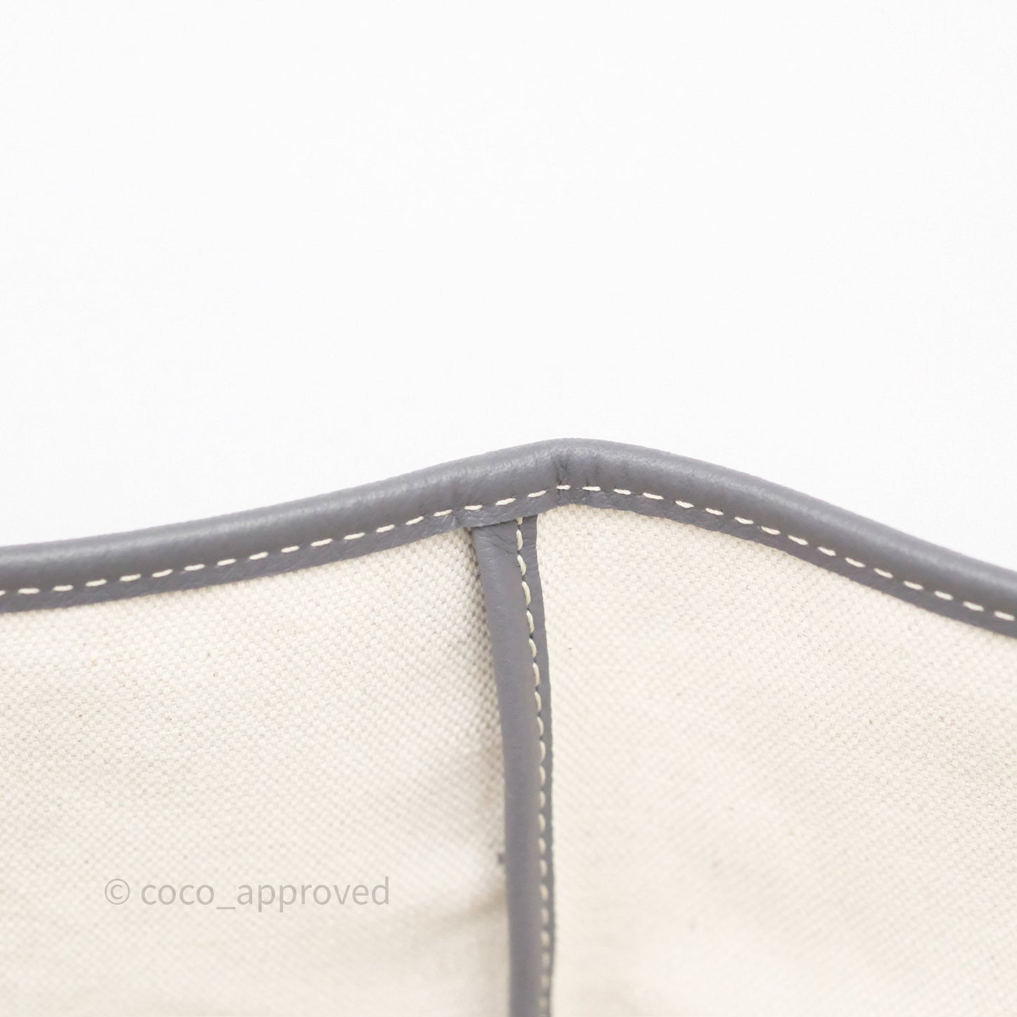 Goyard St Louis Tote PM ⁣⁣⁣⁣⁣⁣⁣⁣⁣⁣⁣⁣⁣⁣⁣⁣⁣⁣⁣⁣Grey