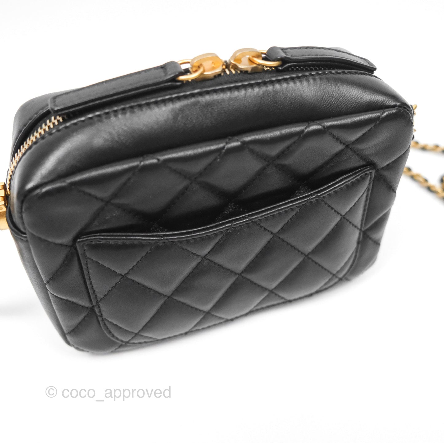 Chanel Quilted CC Pearl Crush Camera Case Black Lambskin Gold Hardware