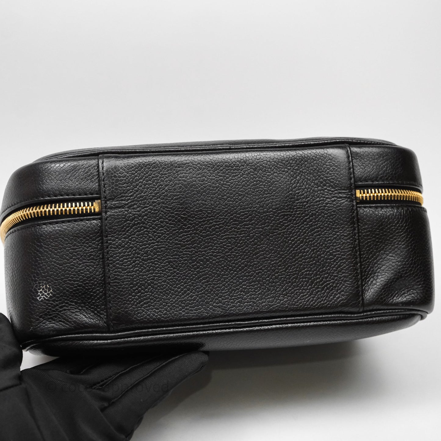 Chanel Vintage Timeless Vanity Case Caviar 24K Gold Hardware