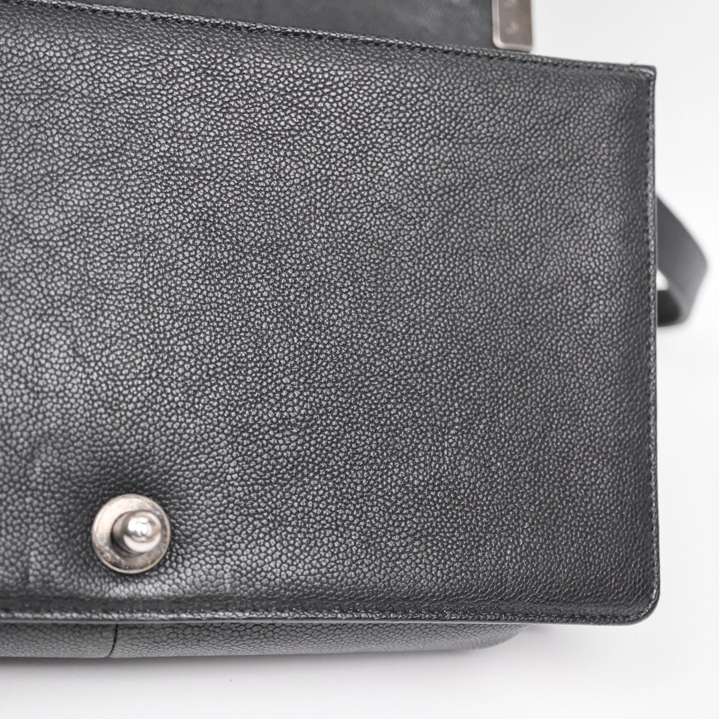Chanel Quilted New Medium Boy Black Caviar Ruthenium Hardware