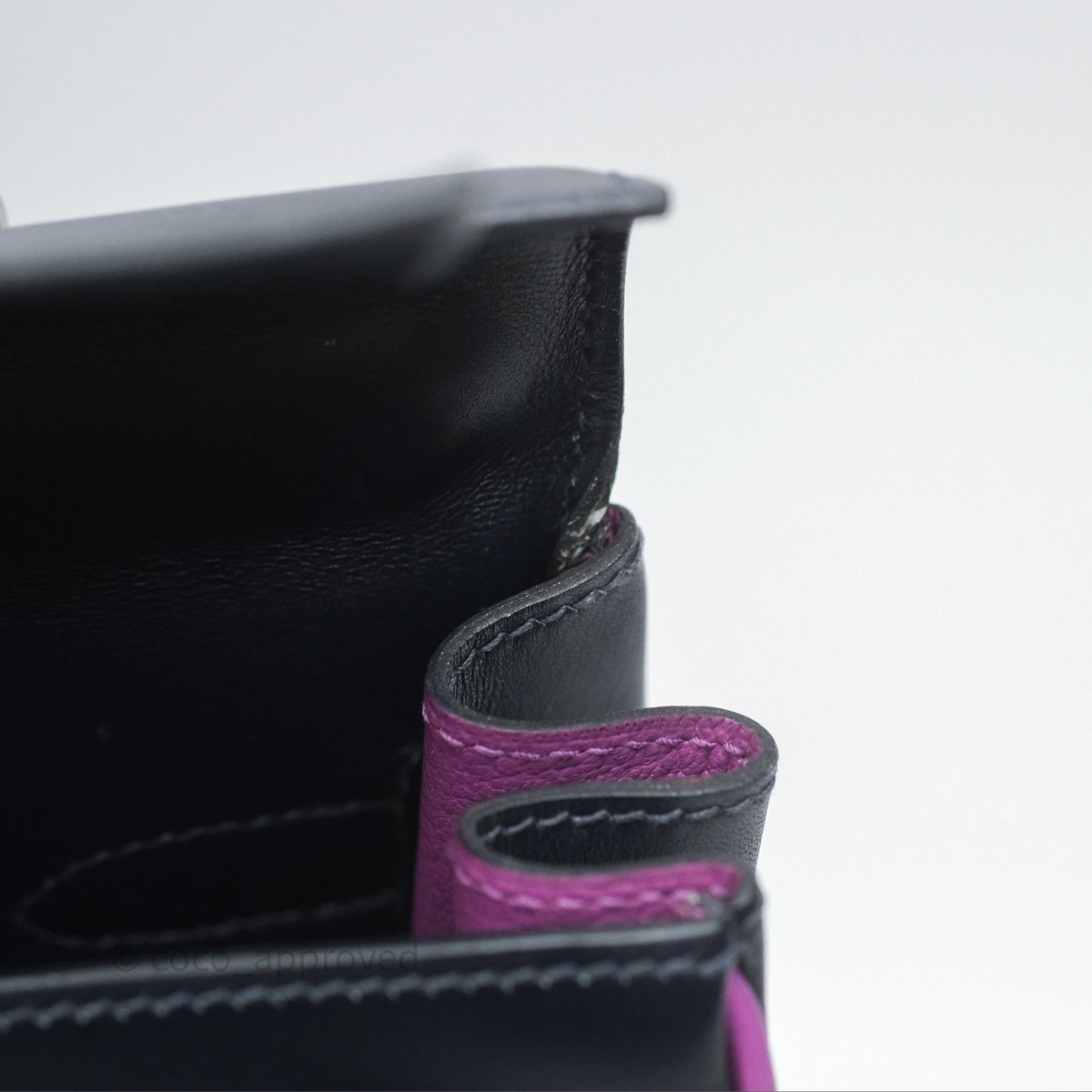 Hermès Vintage Kelly 32 Retourn Navy/Purple Box Leather Palladium Hardware