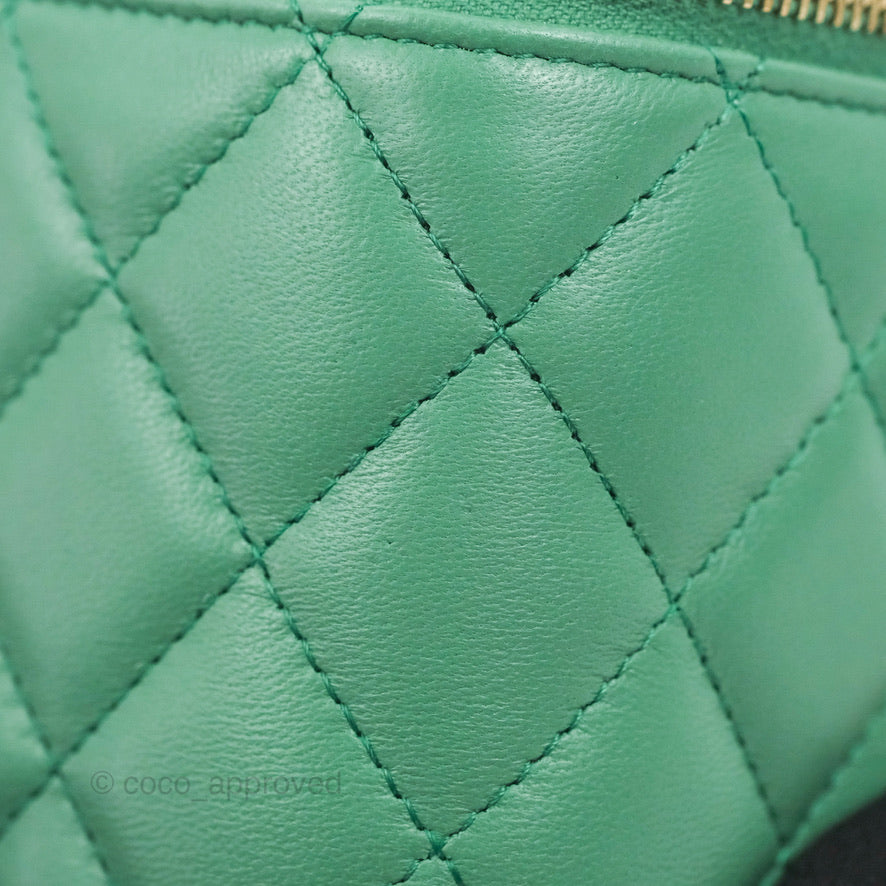 Chanel Vanity with Pearl Crush Chain Green Lambskin Aged Gold Hardware