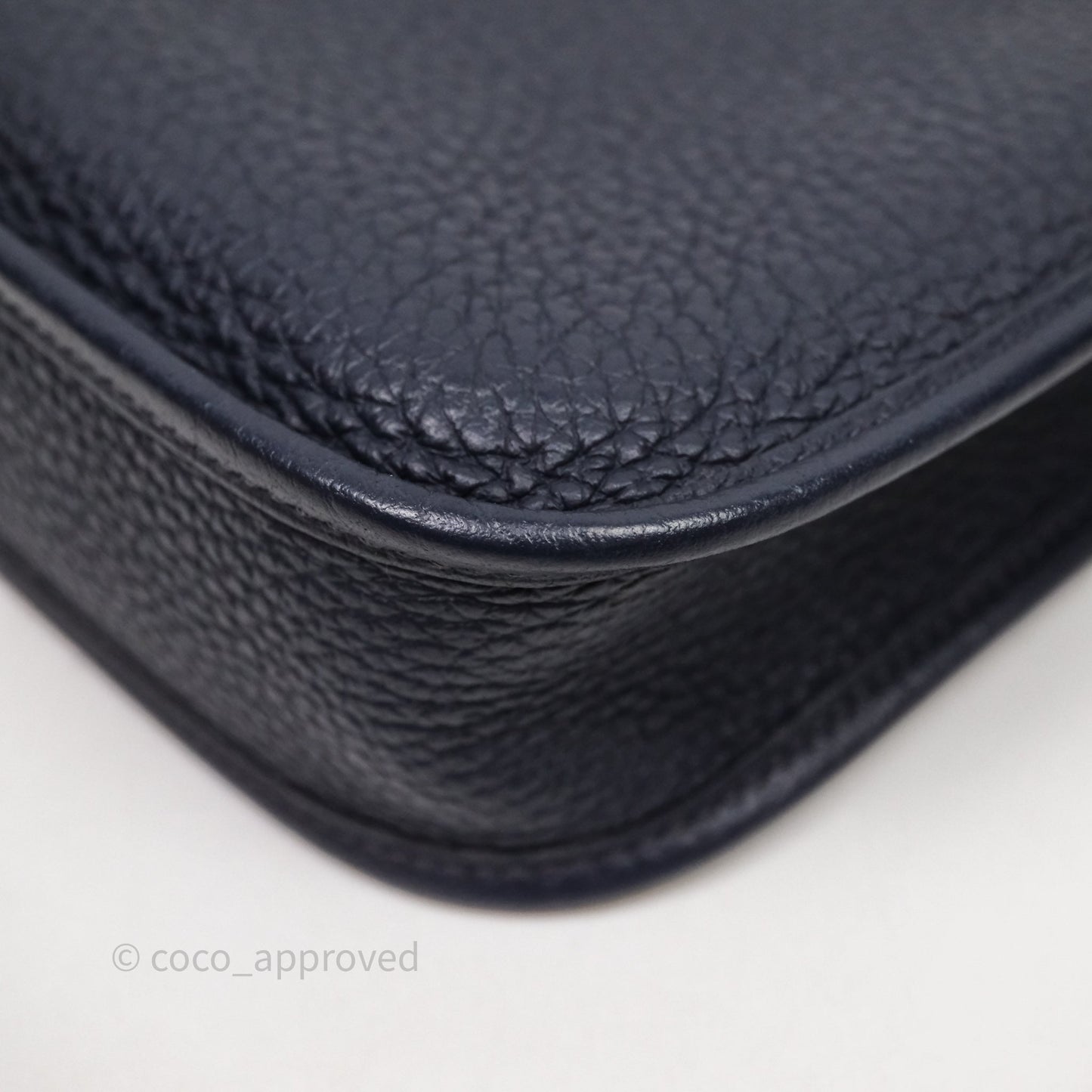 Hermès Mini Evelyne 16 Bleu Nuit 2Z Clemence Gold Hardware