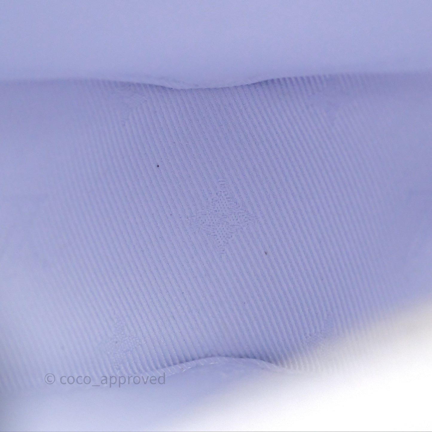 Louis Vuitton Pop My Heart Lilac