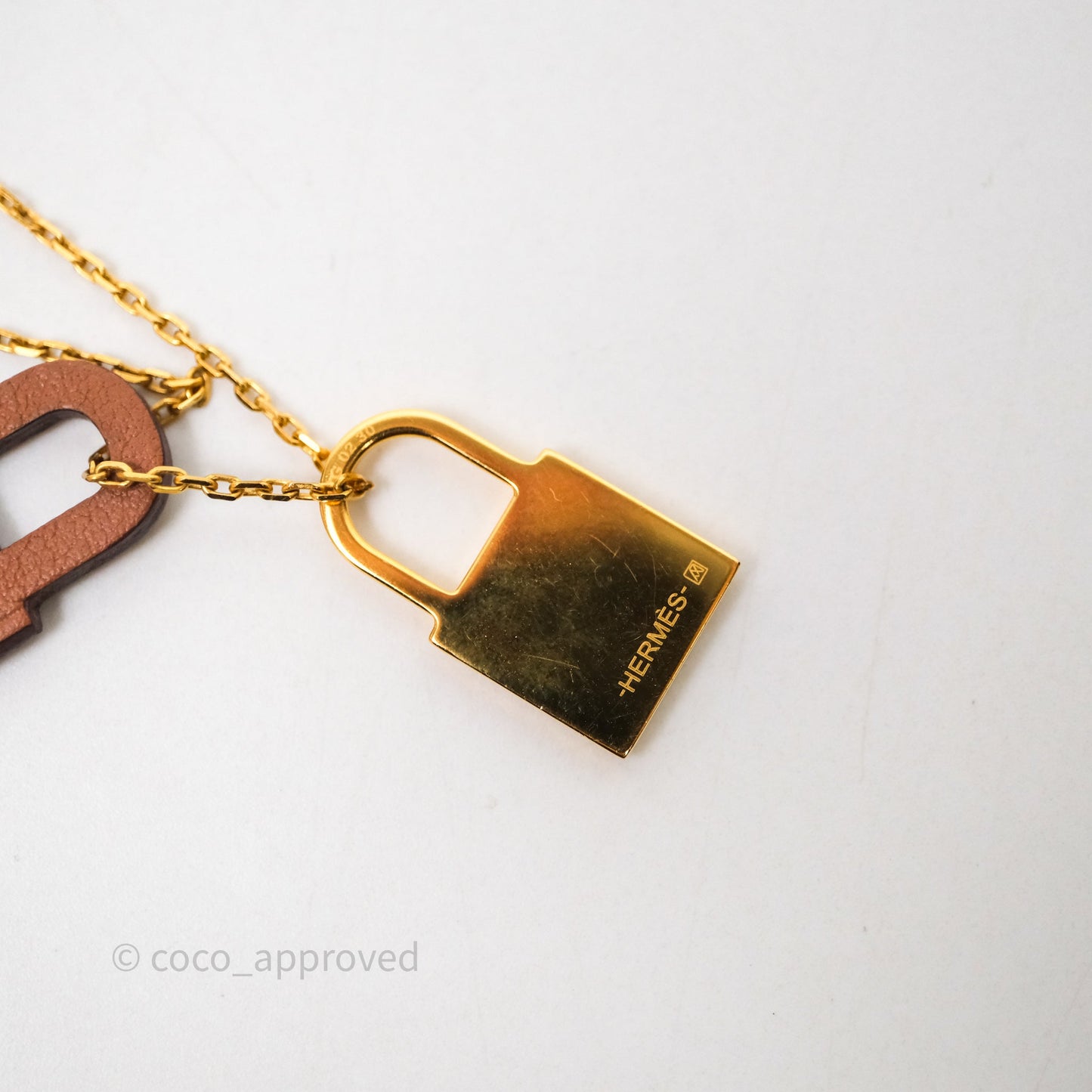Hermès Small O'Kelly Pendant Gold Swift Gold
