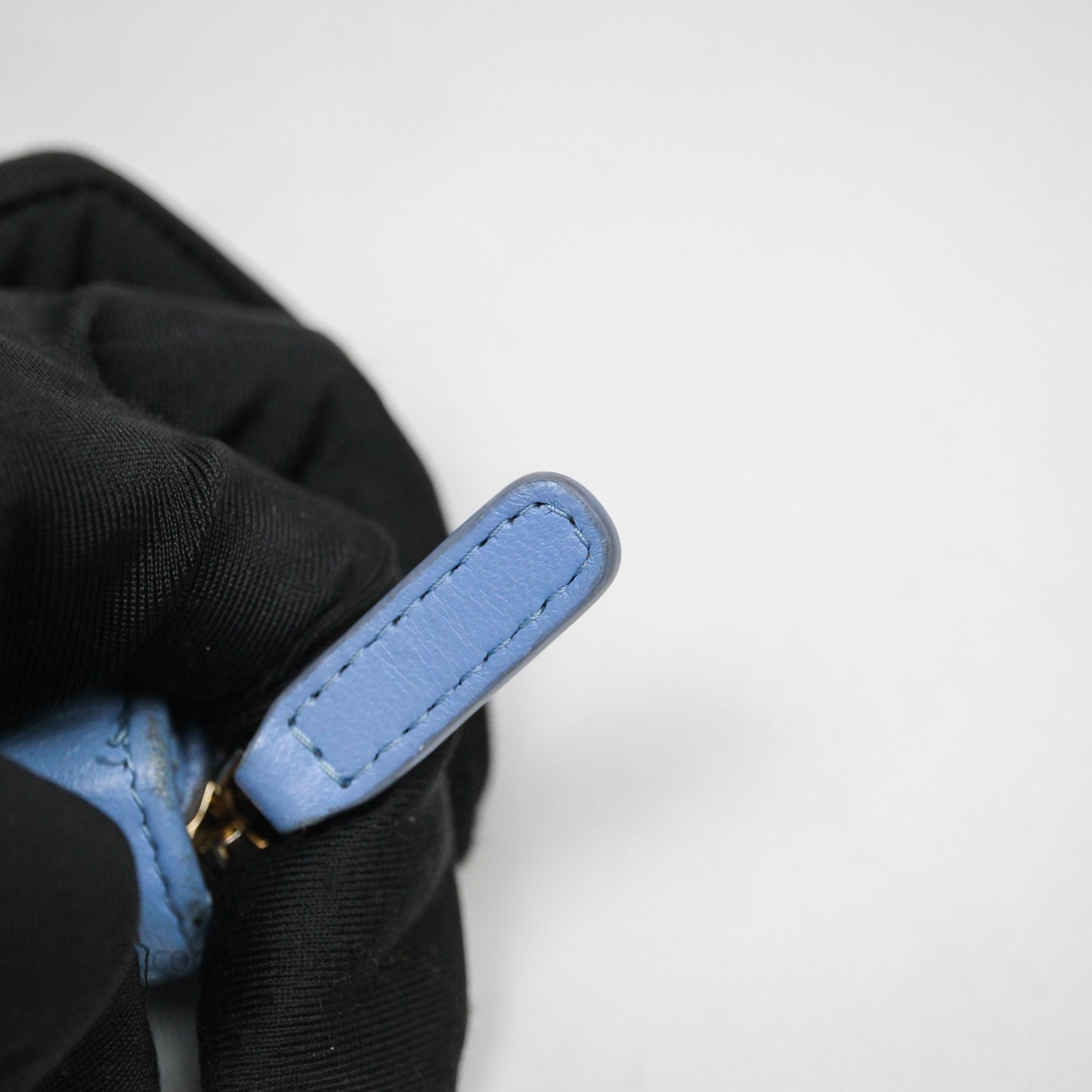 Chanel Classic Zipped Coin Purse Blue Lambskin Gold Hardware