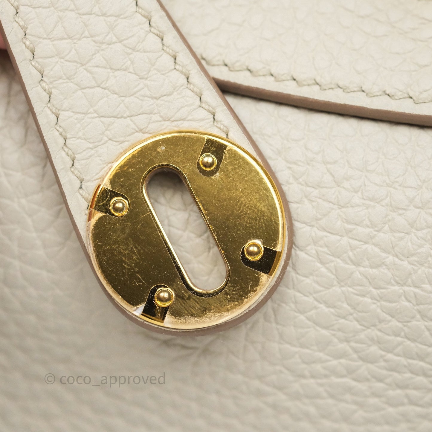 Hermès Lindy 26 Beton 8L Clemence Gold Hardware