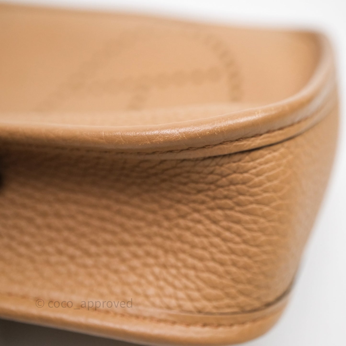 Hermès Mini Evelyne 16 Chai 0M Clemence Gold Hardware