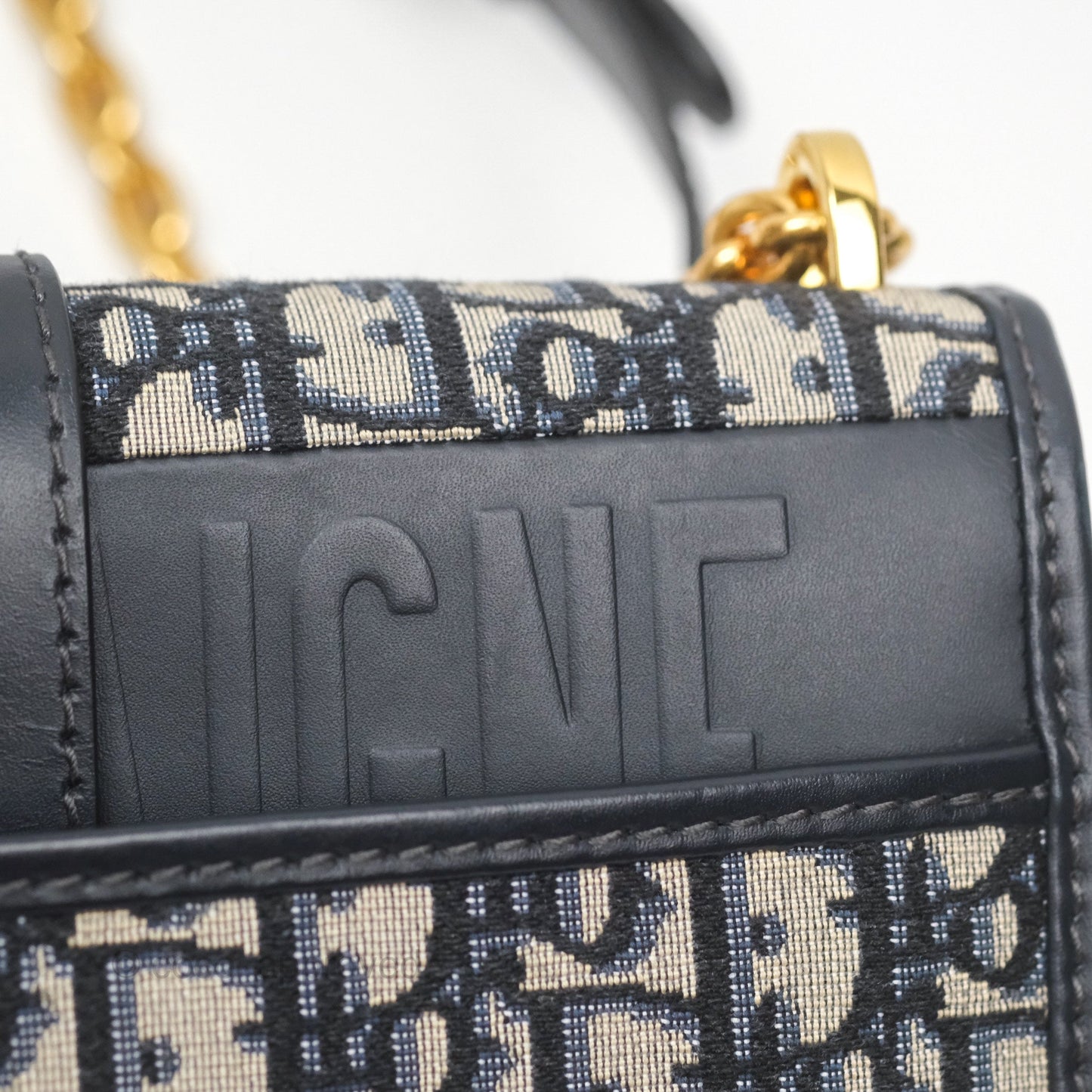 Christian Dior 30 Montaigne with Chain Blue Dior Oblique Jacquard