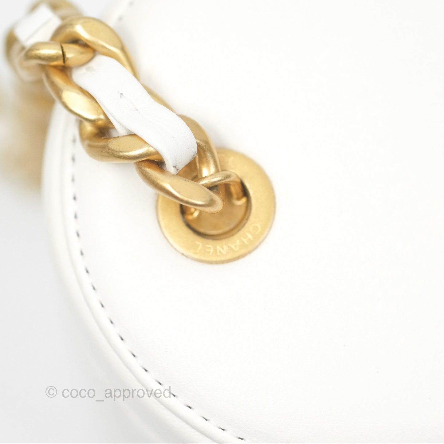 Chanel Vanity Case With Chain Shoulder Bag Quilted Calfskin Leather White