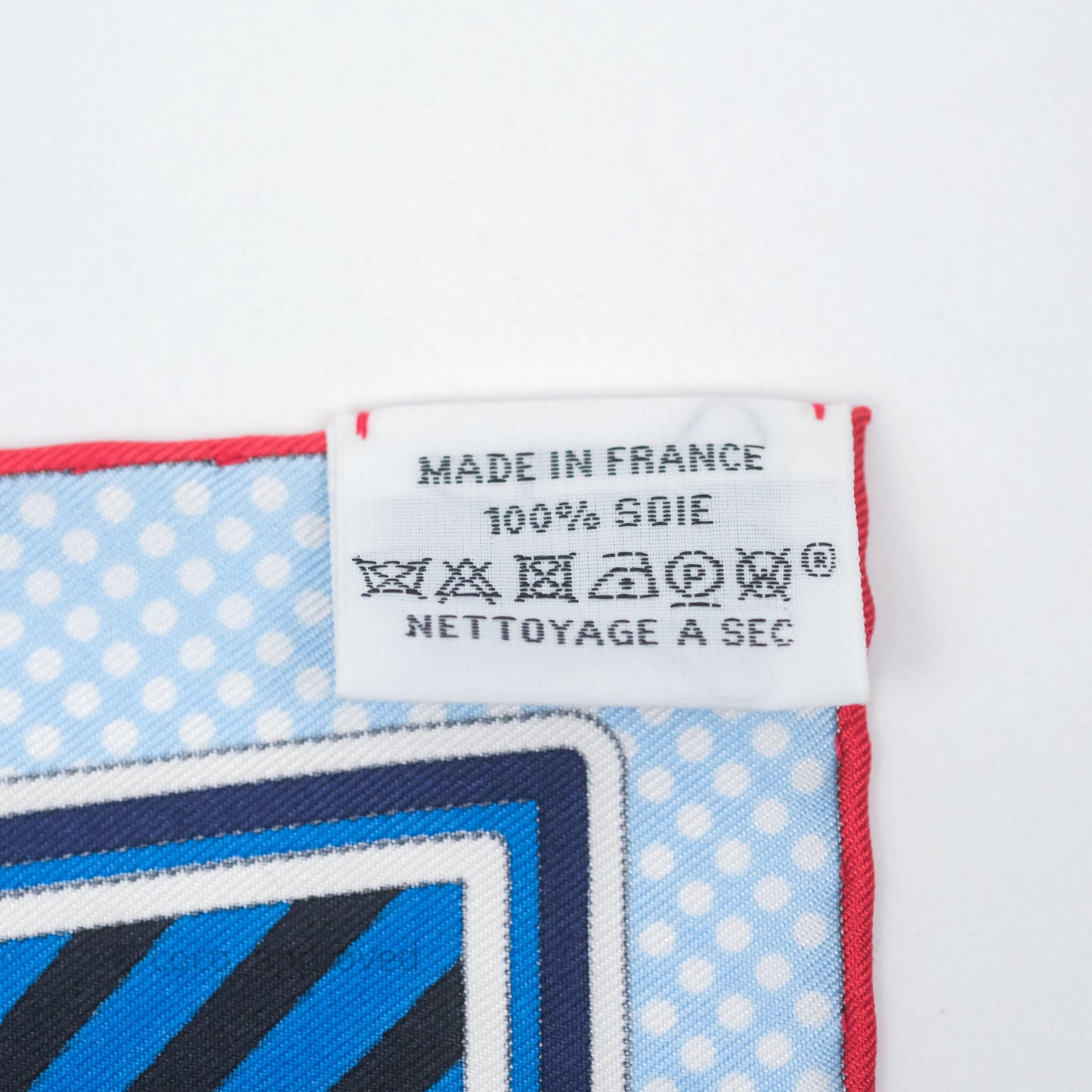 Hermès Pegase Pop Scarf 45