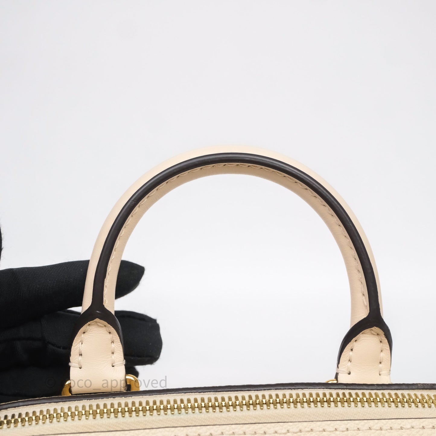 Louis Vuitton Speedy Bandoulière 20 Monogram Ivory