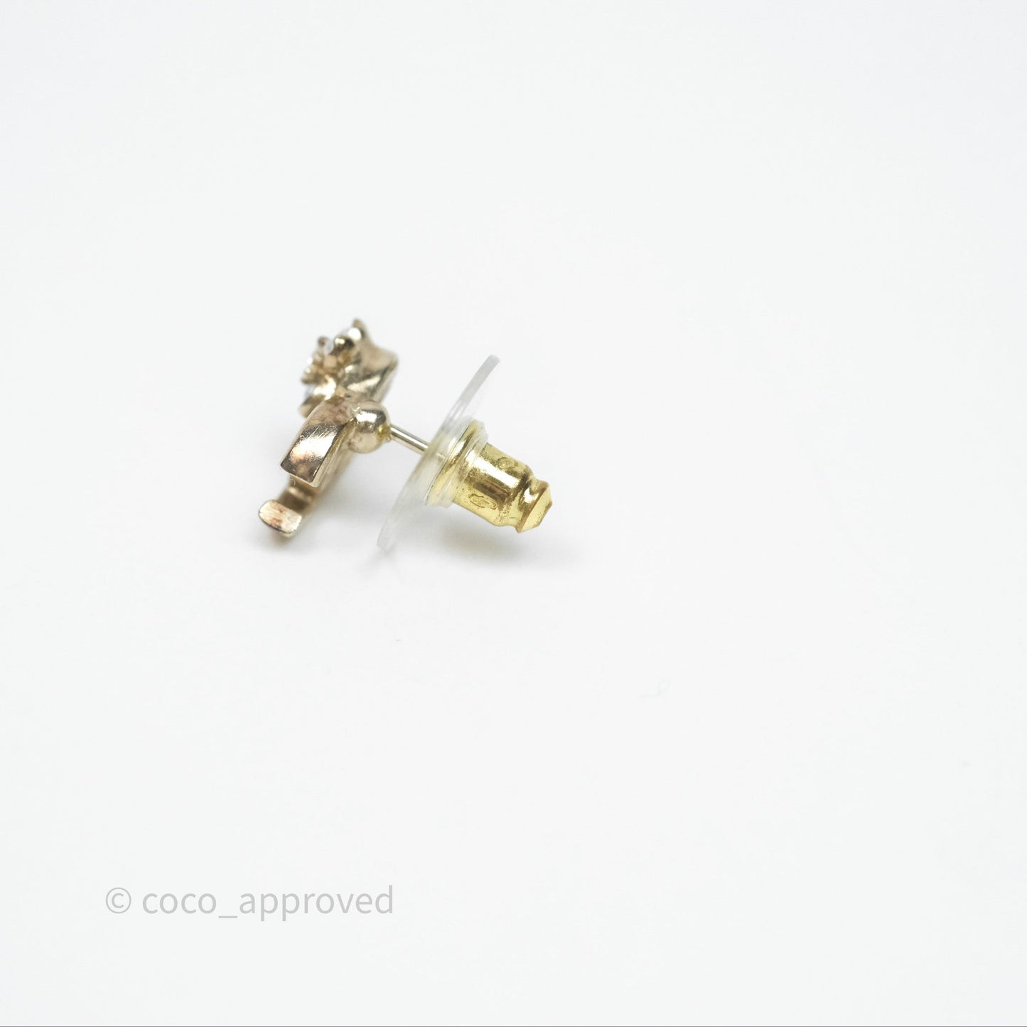 Chanel Mini CC Pearl Flower Earrings Gold Tone 23K