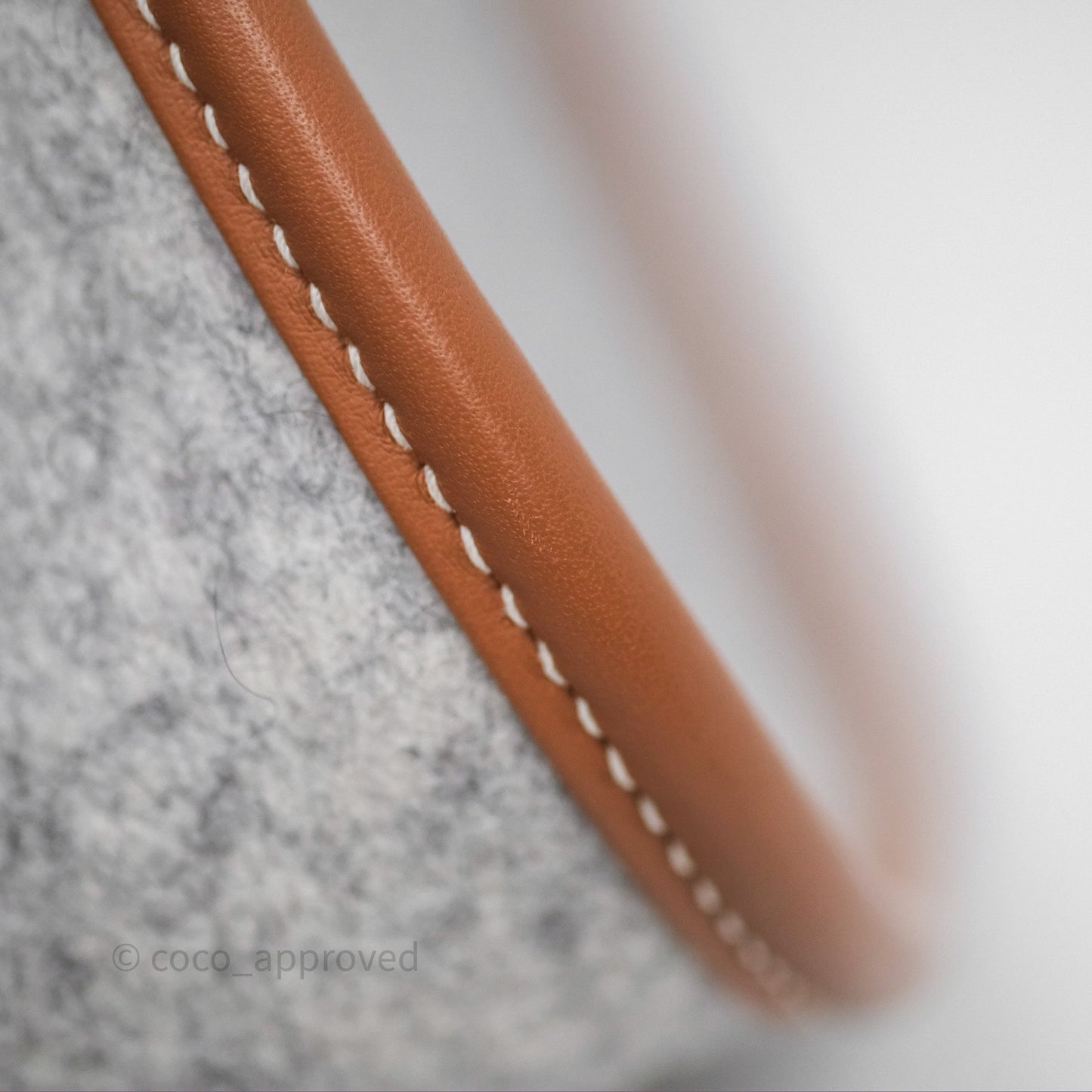 Hermès Mini Evelyne 16 Gris Clair/ Gold Wool Feutre Swift Palladium Hardware