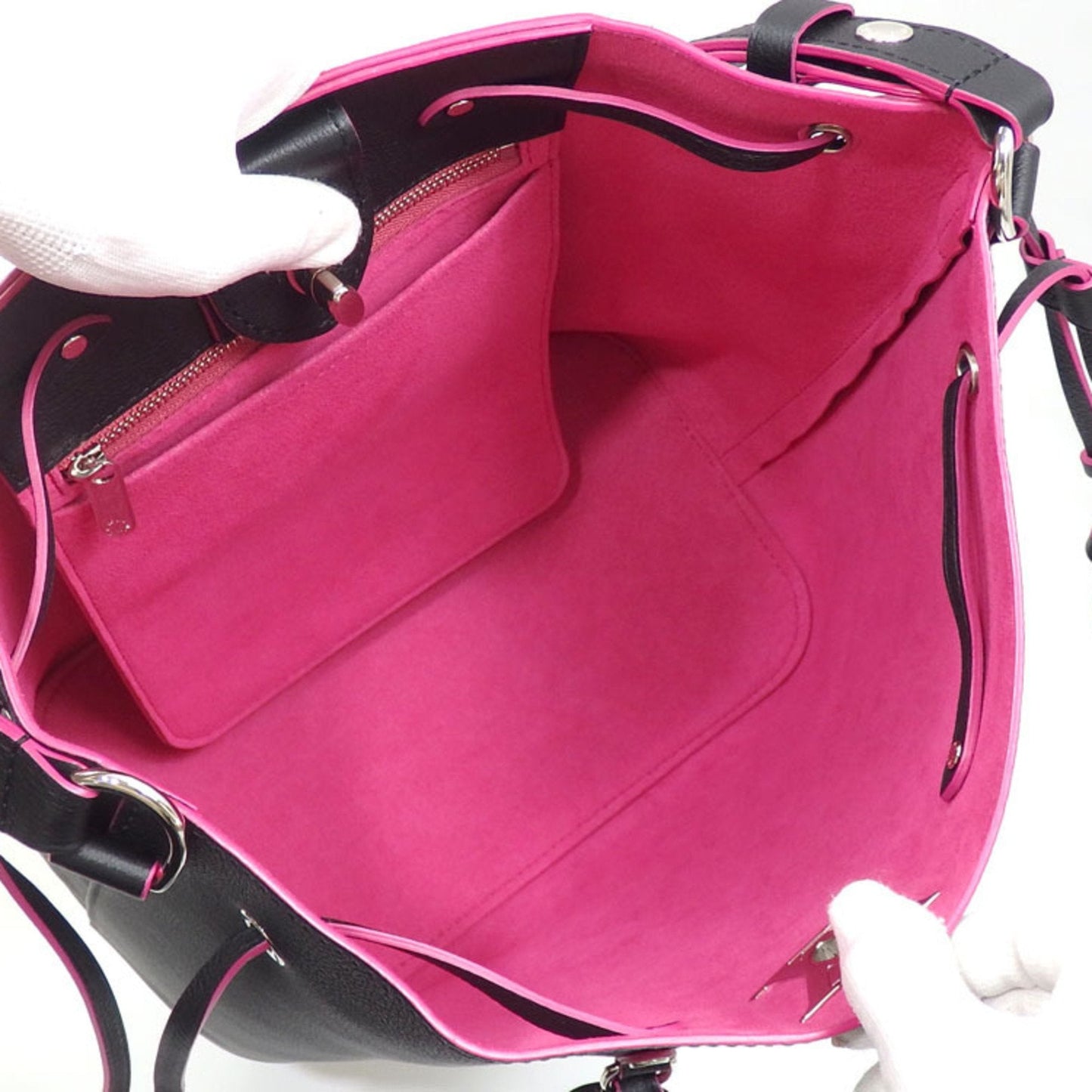 Louis Vuitton Lockme  Leather Shoulder Bag ()