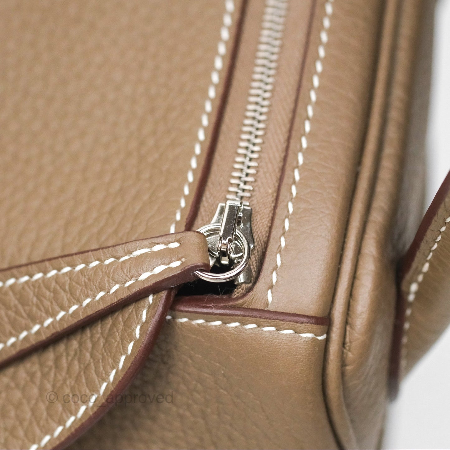 Hermès Lindy 26 Etoupe 18 Clemence Palladium Hardware