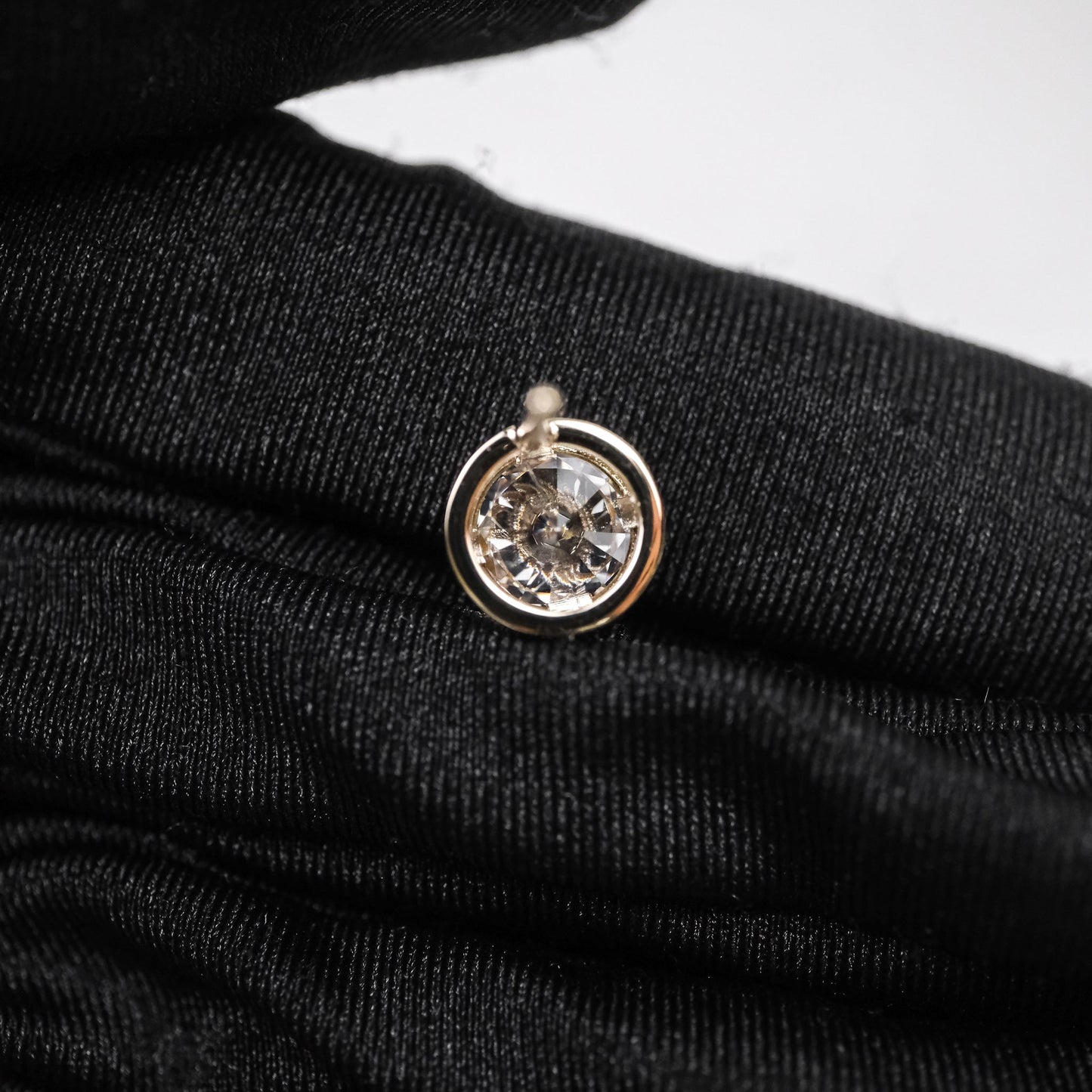 Chanel Crystals CC Round Earrings Gold Tone 25V