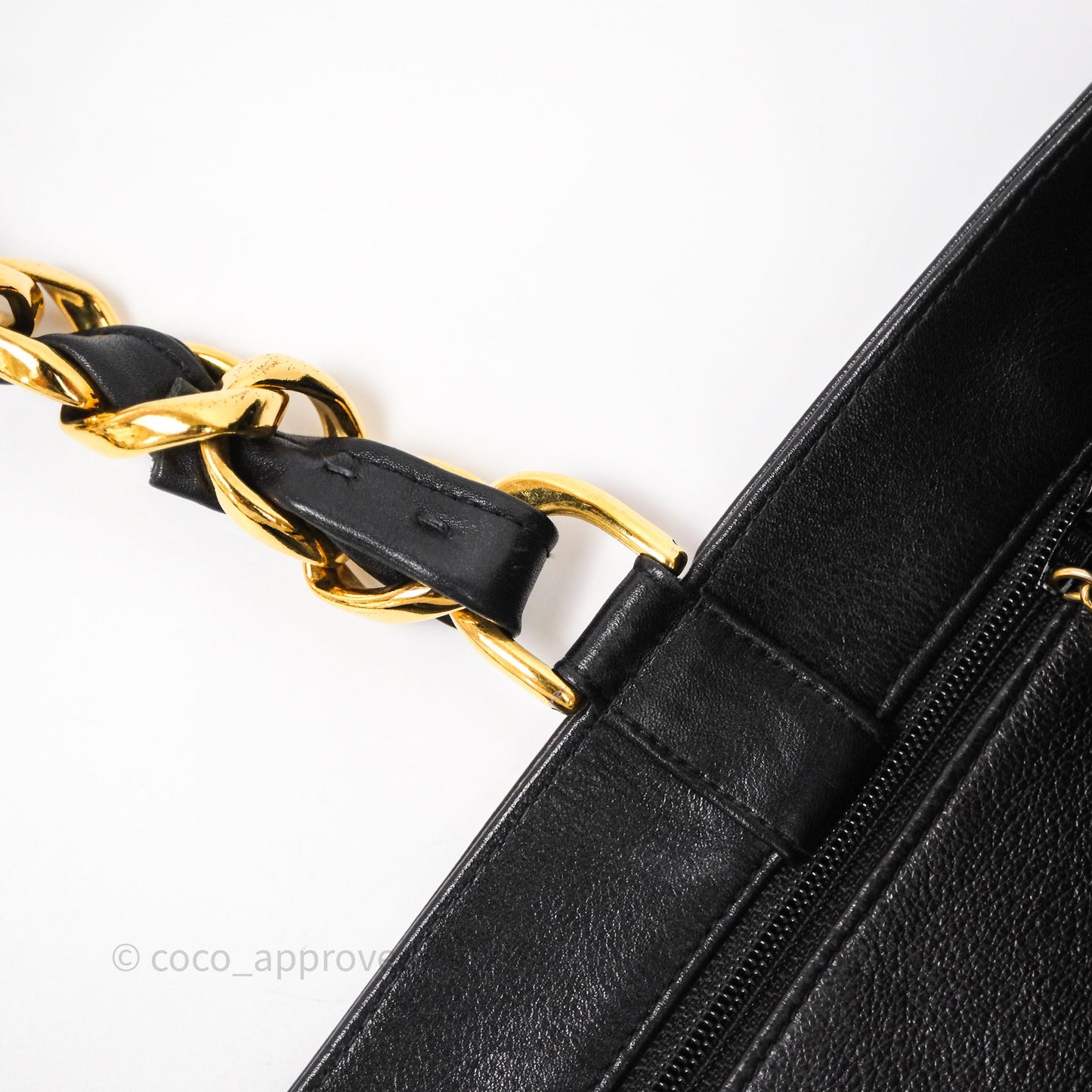 Chanel Vintage Shoulder Bag Black Calfskin Gold Hardware