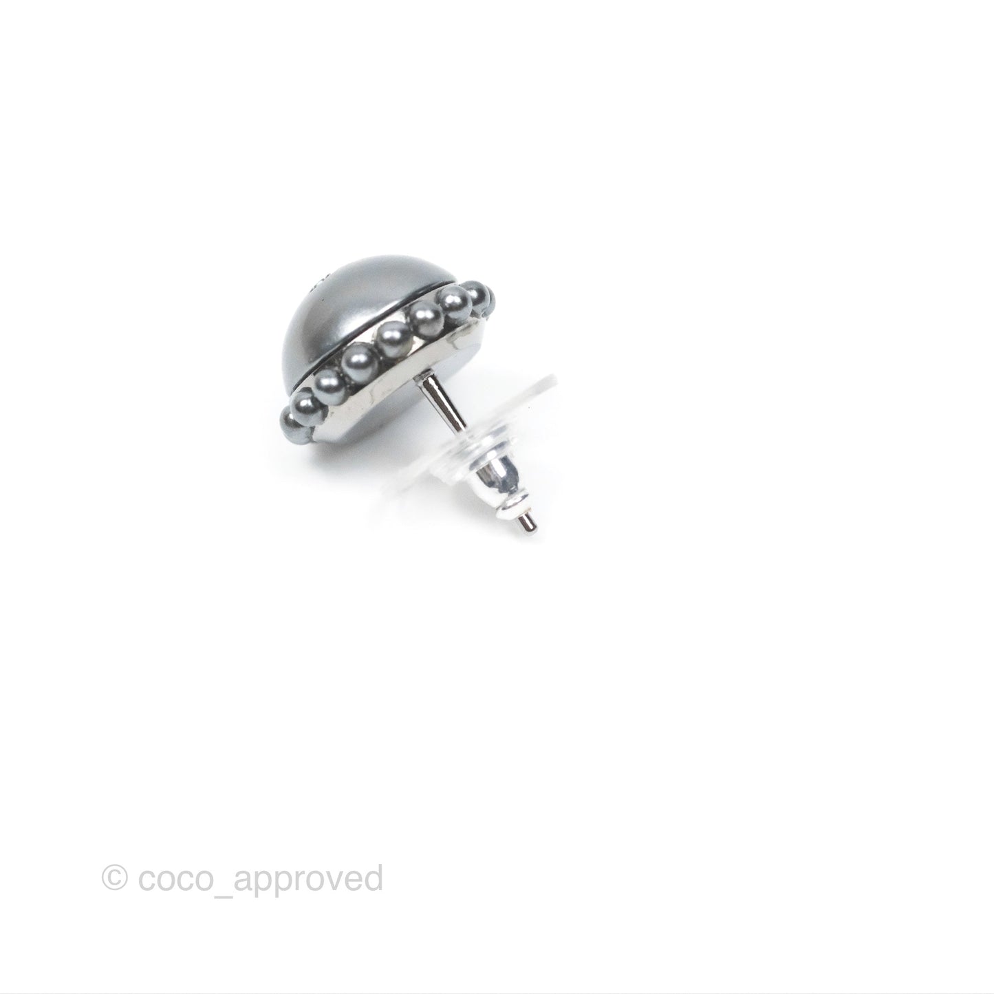 Chanel CC Round Earrings Gun Metal 17K