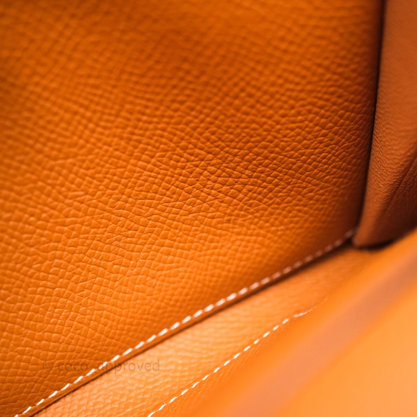 Hermès Kelly To Go Wallet Gold 37 Epsom Gold Hardware