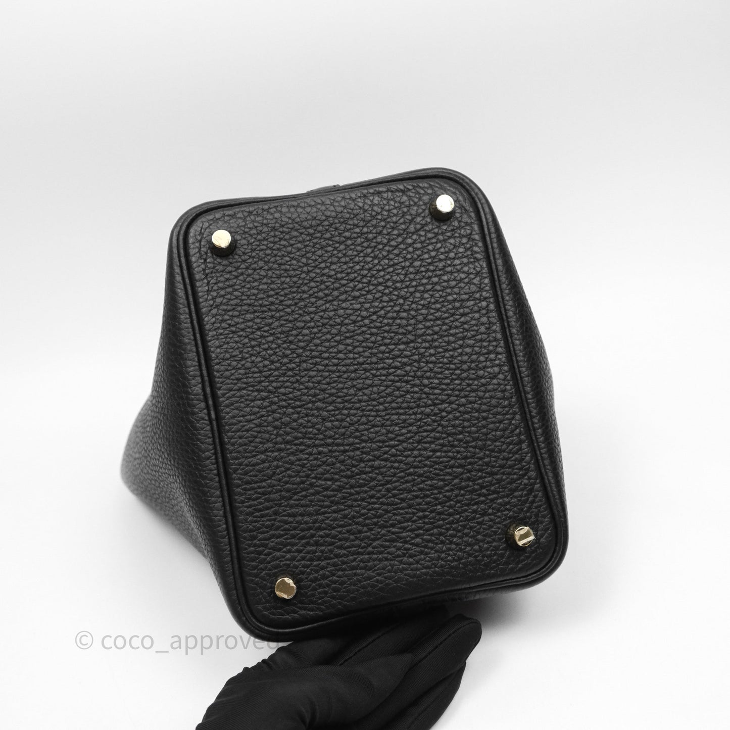 Hermès Picotin 18 Black Noir 89 Clemence Gold Hardware