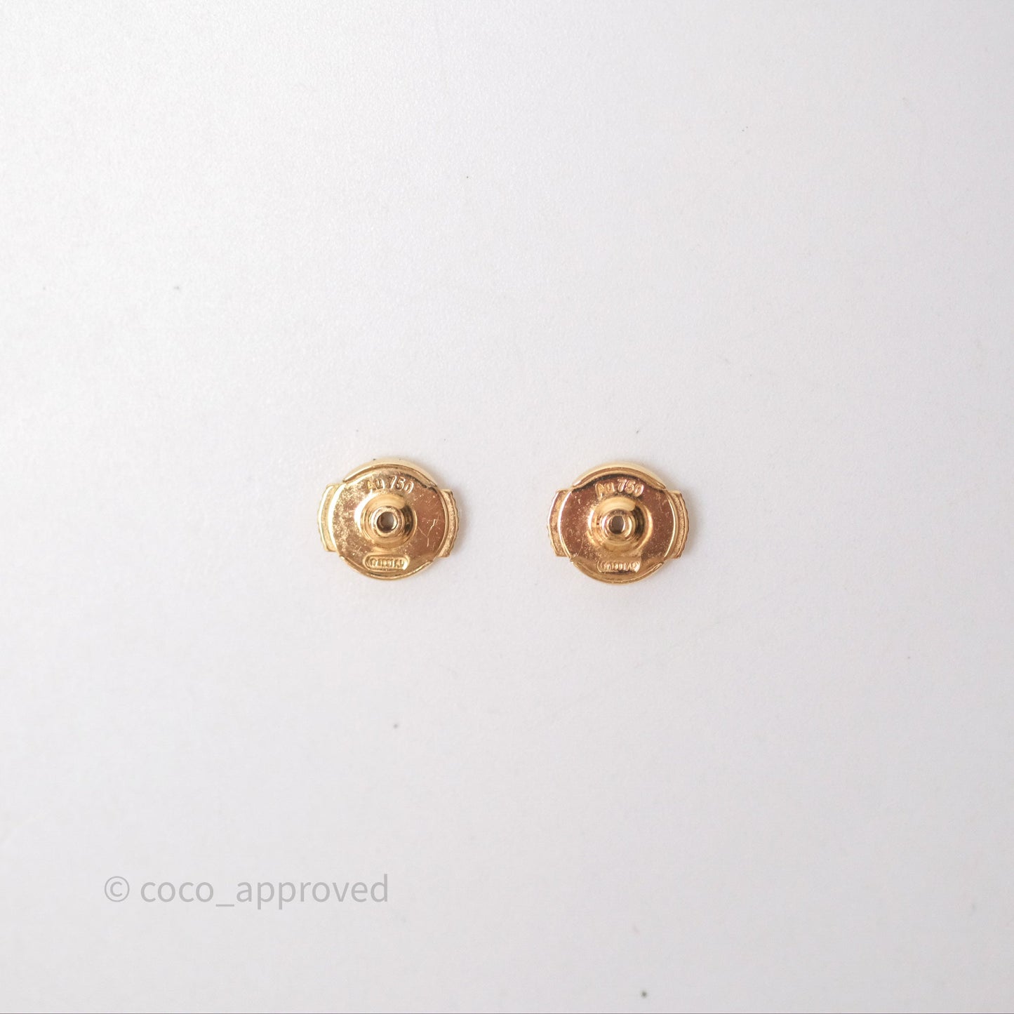 Van Cleef & Arpels Sweet Alhambra Earrings White Mother-of-pearl Yellow Gold