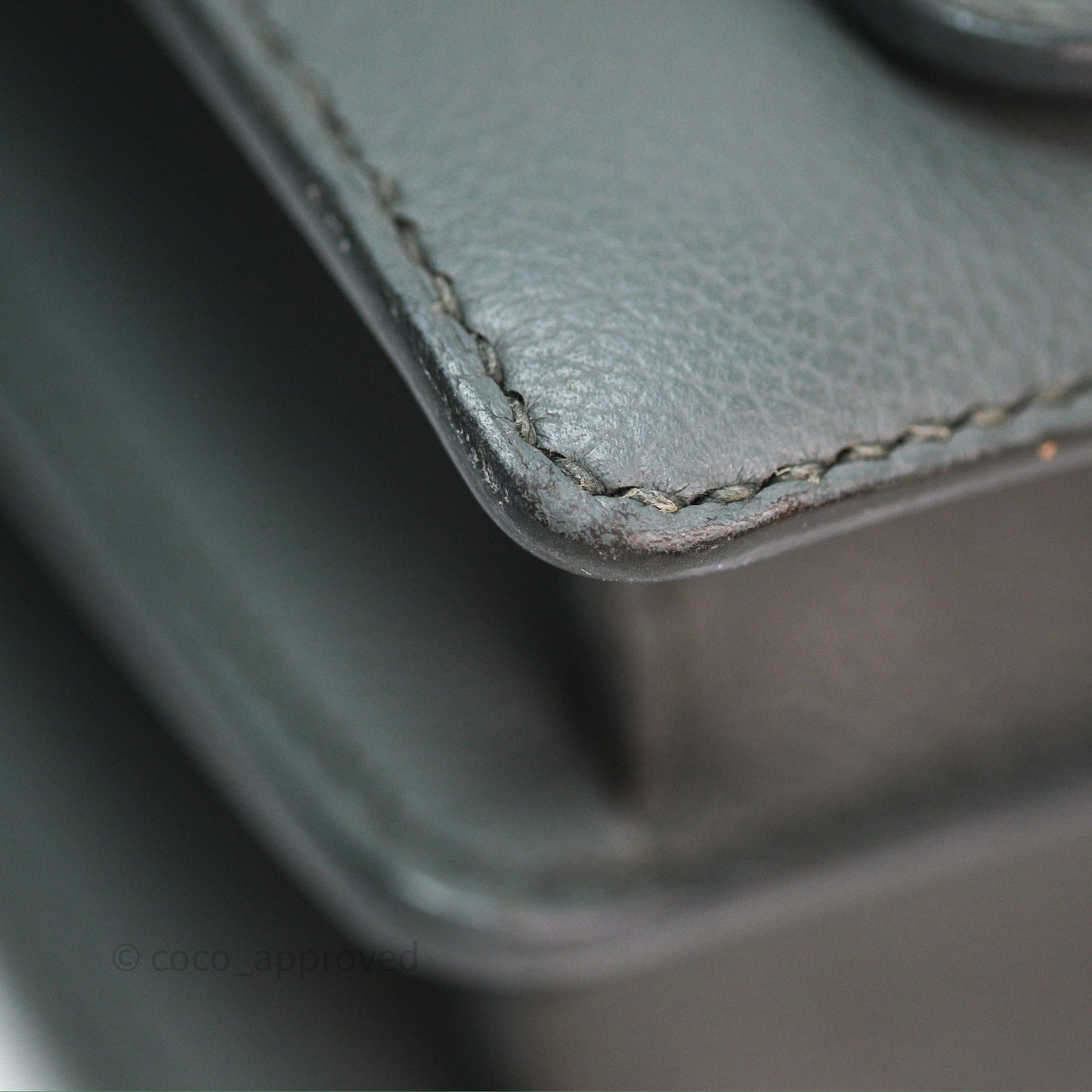 Hermès Roulis Mini 18 Vert Amancde 63 Evercolor Gold Hardware