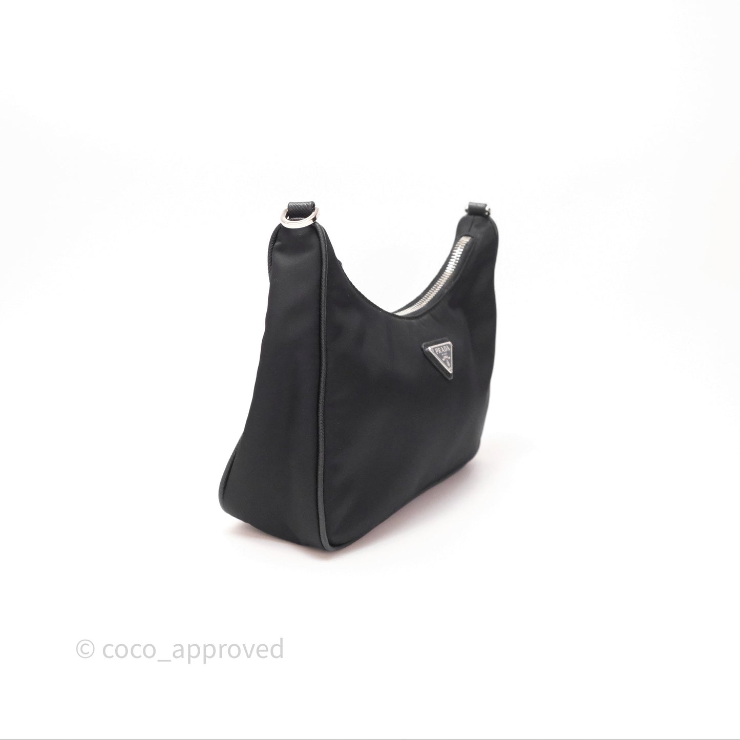 Prada Nylon Re-Edition 2005 Shoulder Bag Black