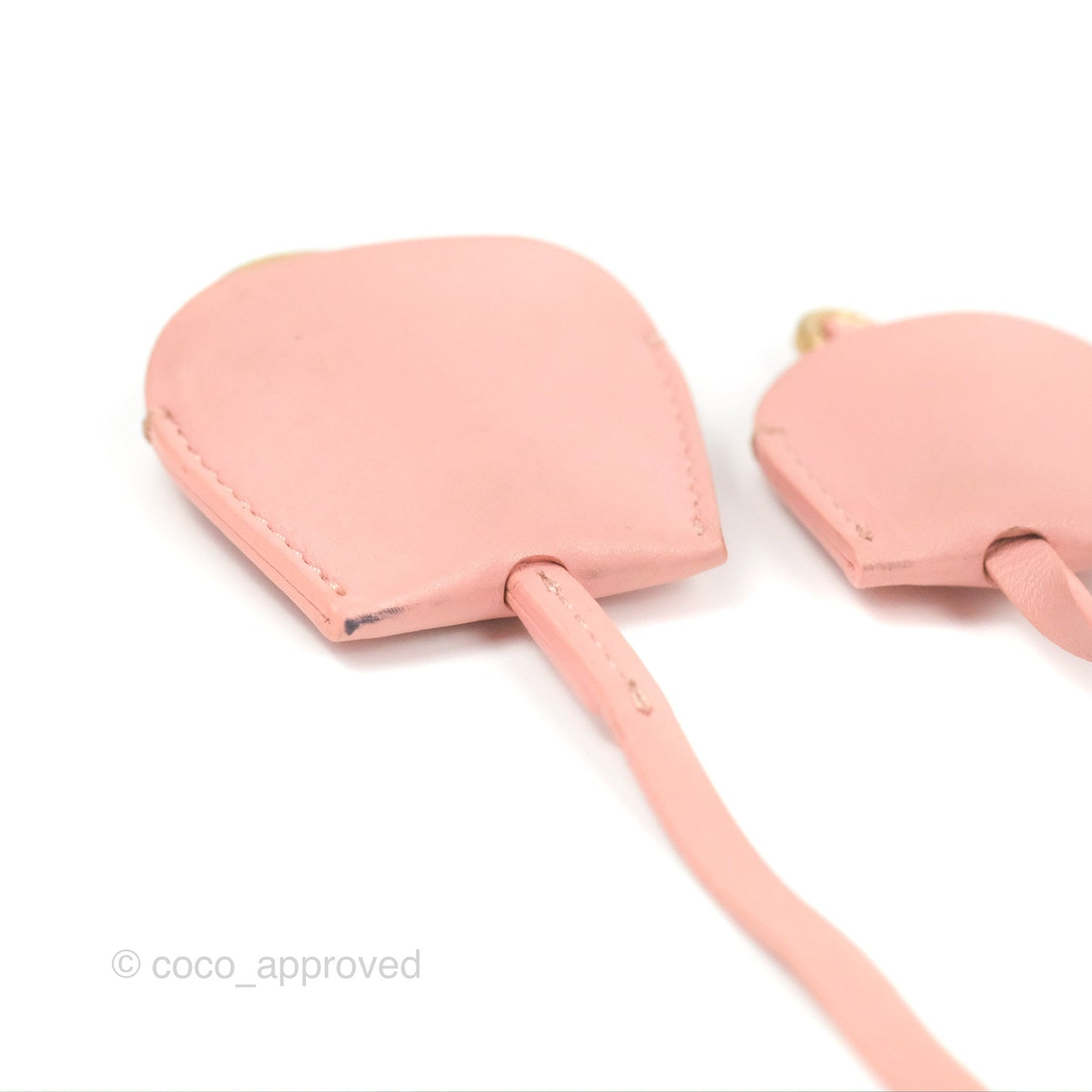 Chanel Quilted Medium CC Filigree Vanity Case Pink Caviar Gold Hardware