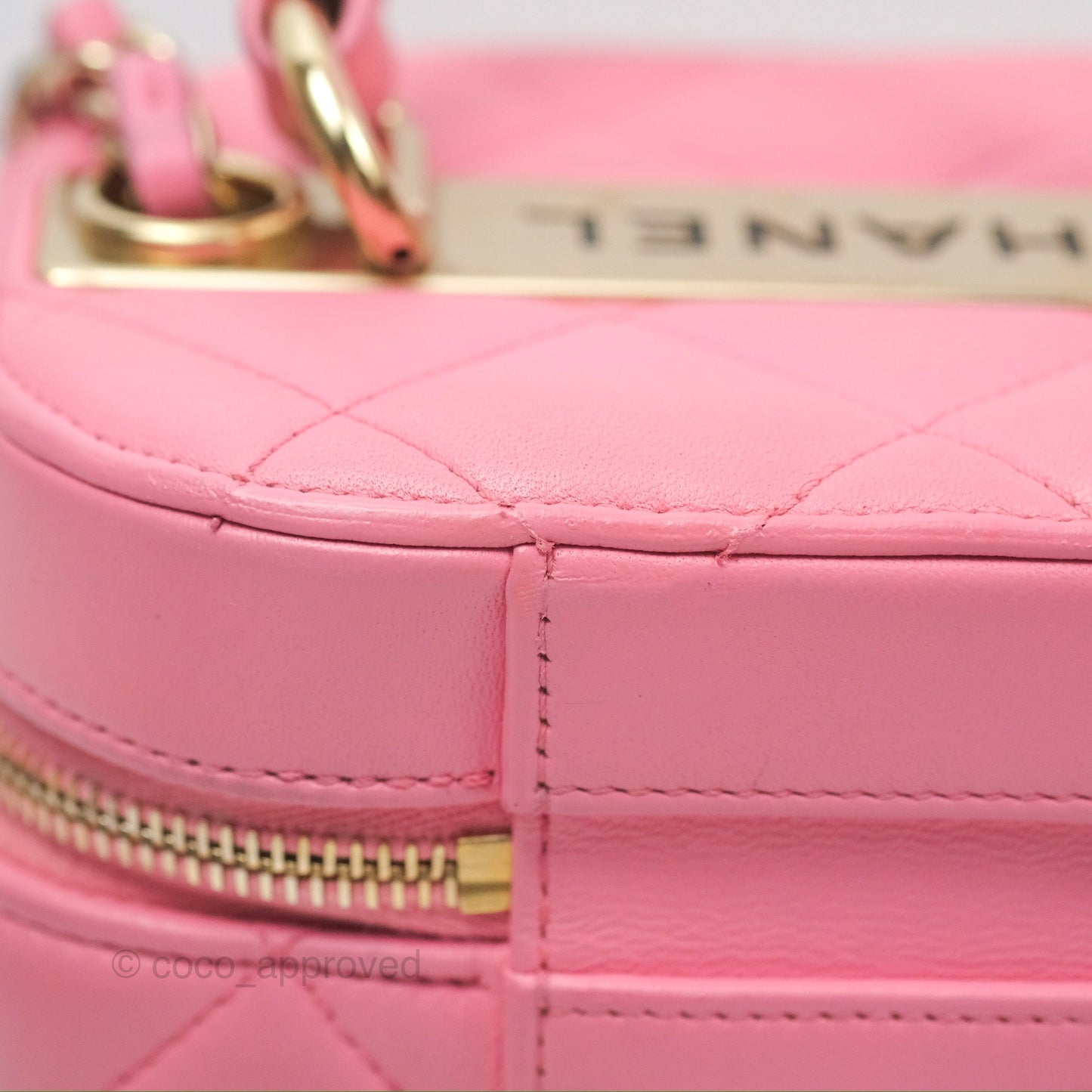 Chanel Small Quilted Top Handle Vanity Case Pink Lambskin Gold Hardware