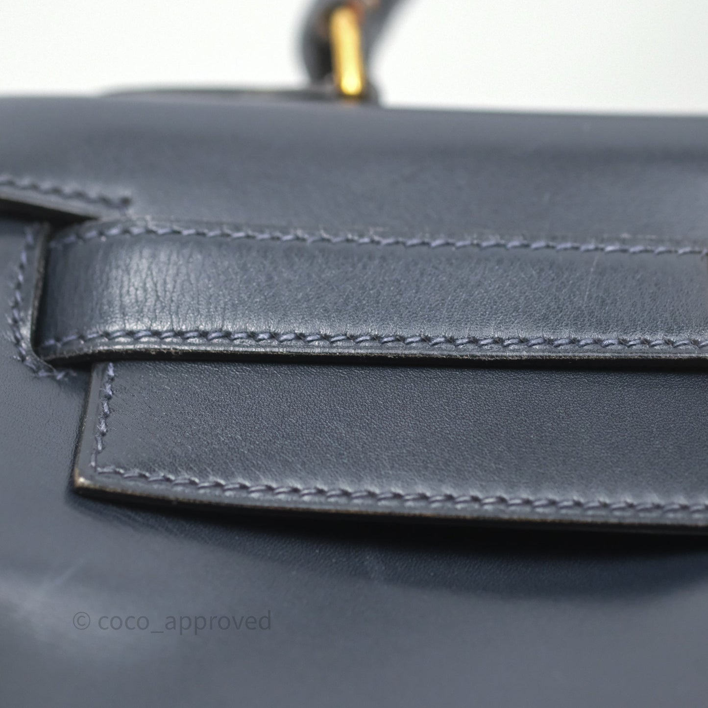 Hermès Vintage Kelly 28 Retourn Navy Box Leather Gold Hardware