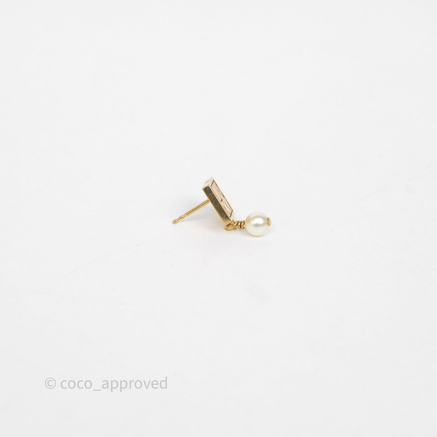 Christian Dior Miss Dior Drop Pearl Earrings Gold Tone
