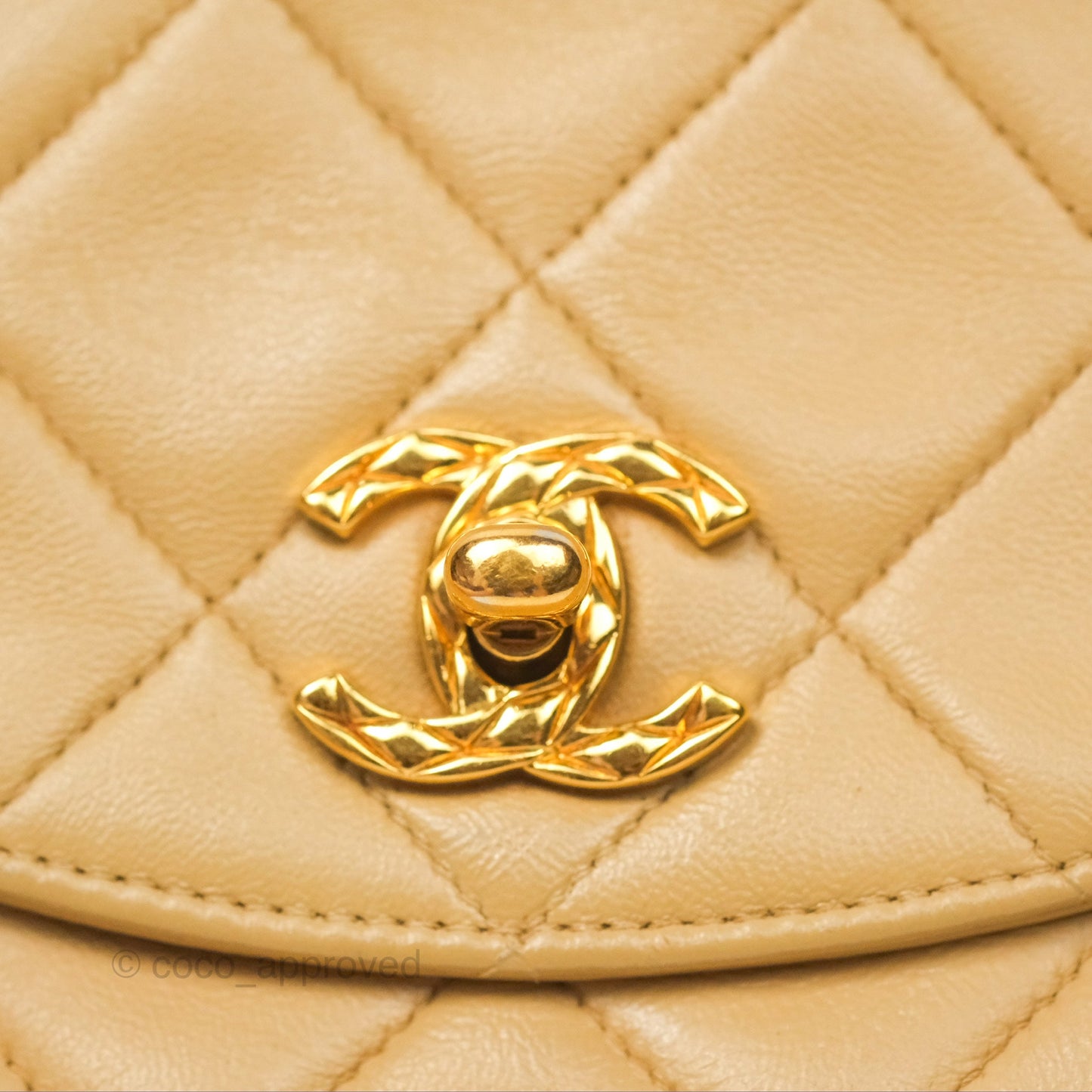 Chanel Vintage Round Flap Bag Quilted Beige Lambskin Gold Hardware