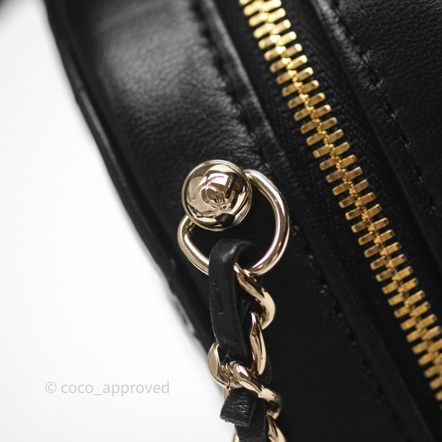Chanel Large Heart Bag Black Lambskin Gold Hardware 22S