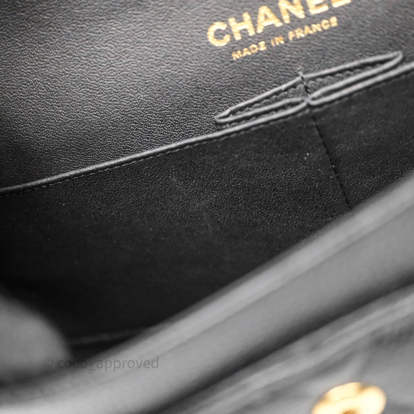 Chanel Classic M/L Medium Flap Quilted Black Caviar Gold Hardware