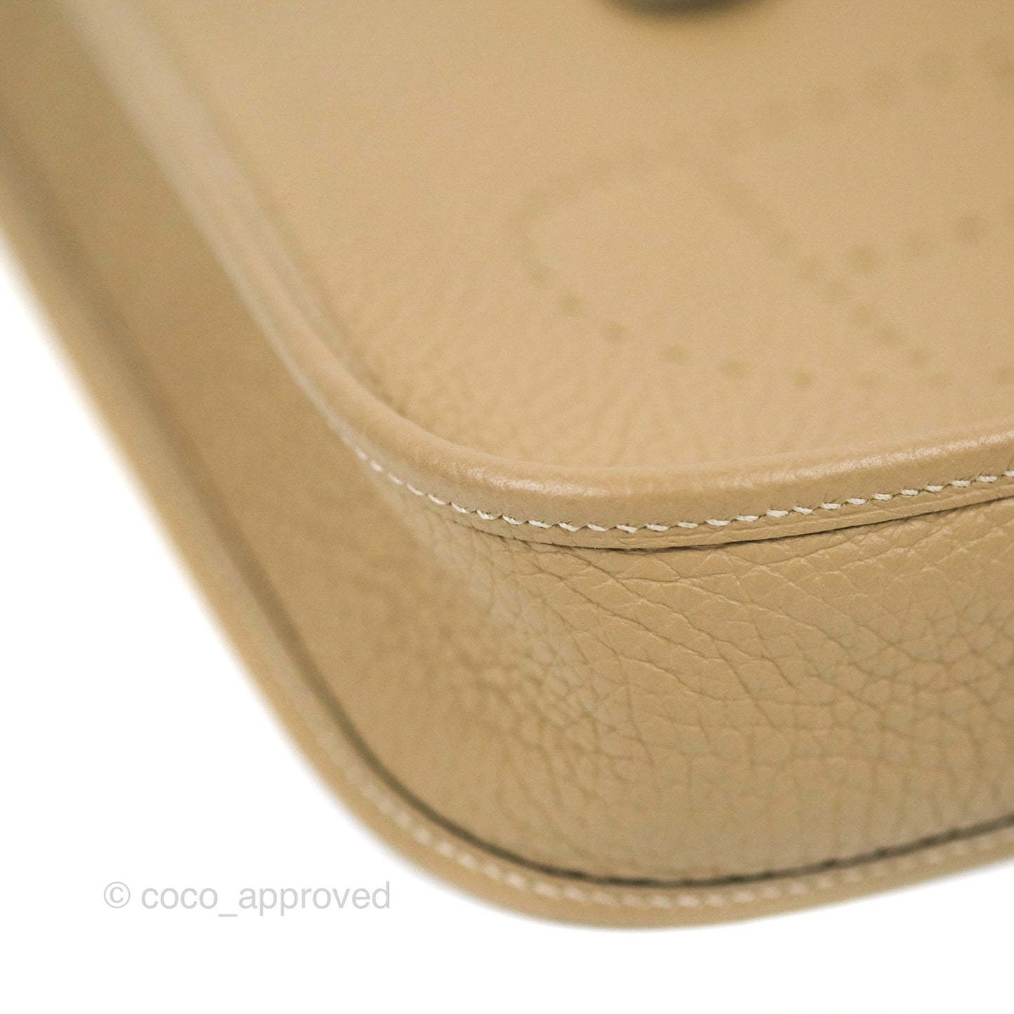 Hermès Mini Evelyne 16 Trench Clemence Gold Hardware