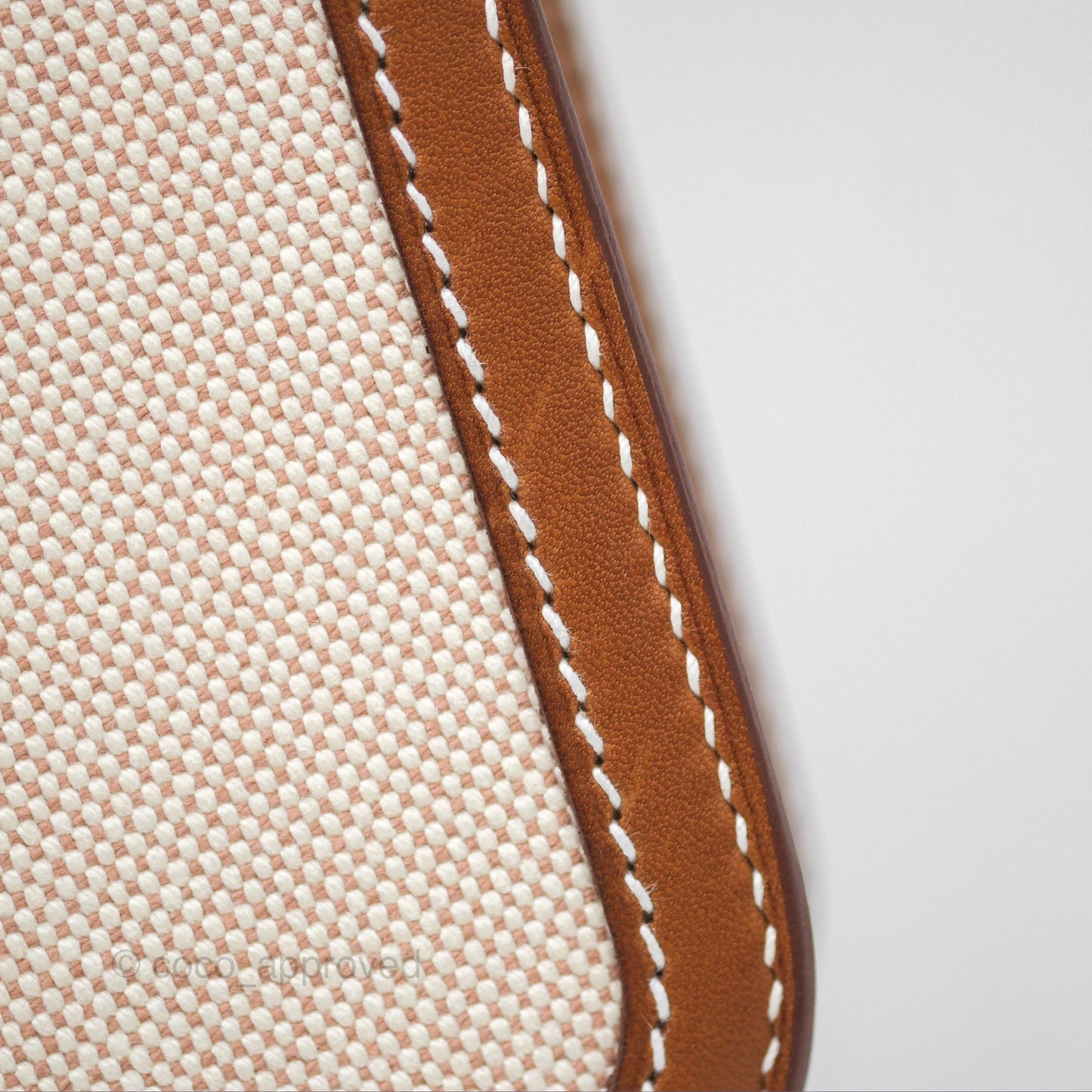 Hermès Kelly Depeches 25 Pouch Ecru-beige 14 Toile H/ Fauve 34 Barenia Gold Hardware