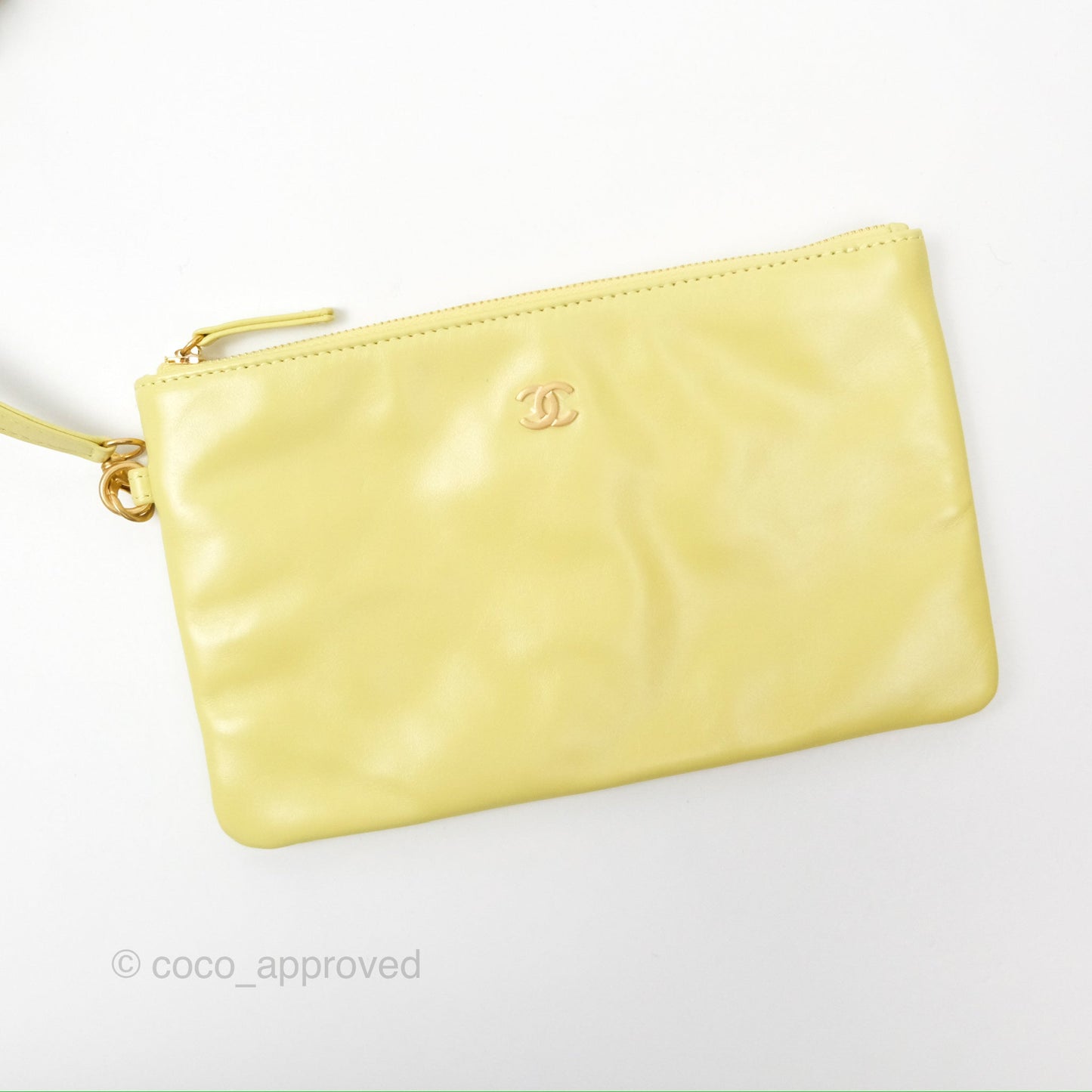Chanel 22 Small Lime Green Shiny Aged Calfskin Aged Gold Hardware