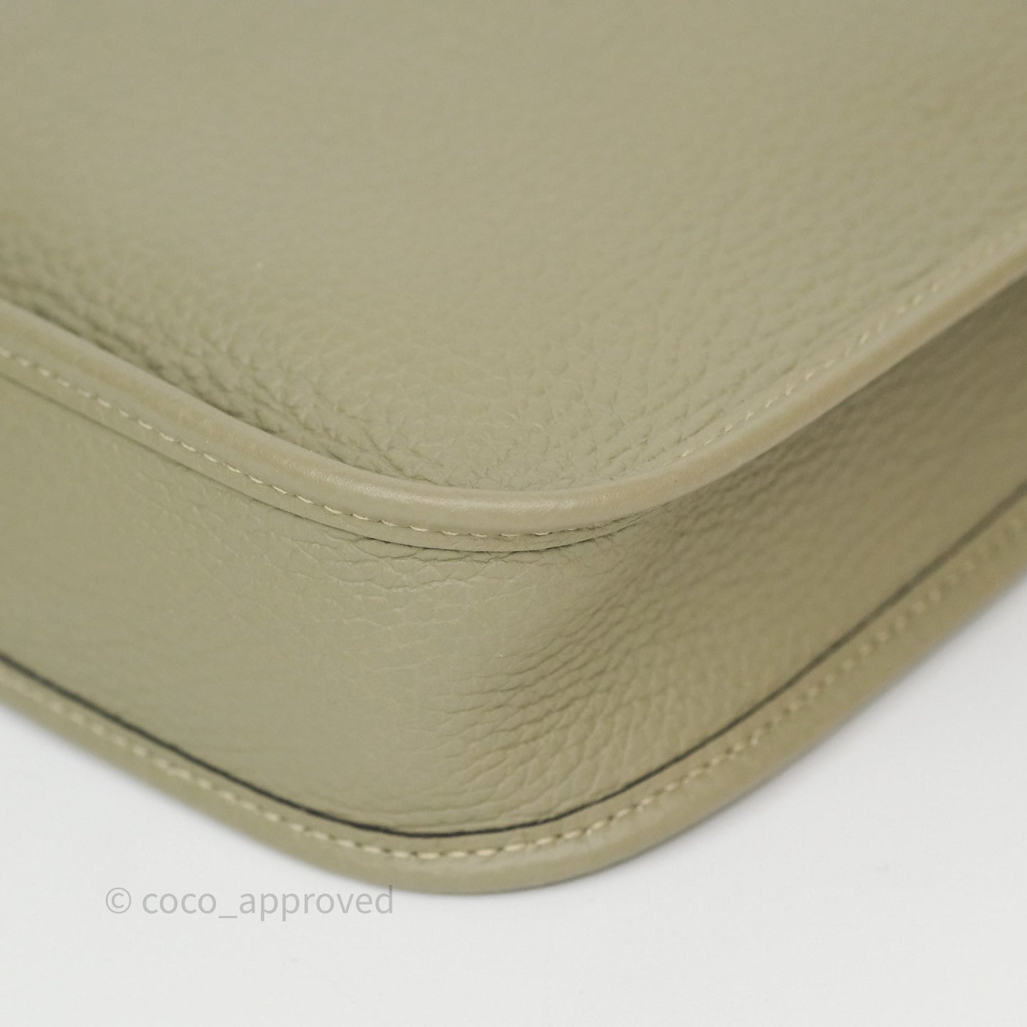 Hermès Mini Evelyne 16 Sauge Q1 Clemence Gold Hardware