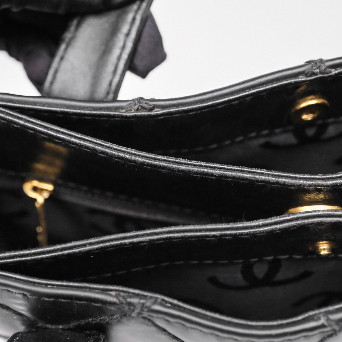Chanel Vintage Quilted CC Tote Bag Matte Black Calfskin Gold Hardware