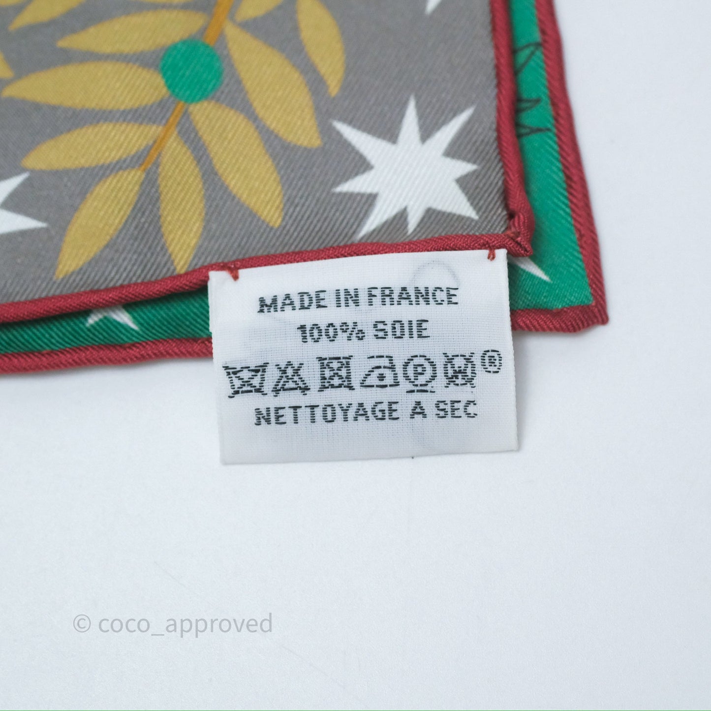 Hermès Sous Le Charme D'Orphee Double Face Scarf 90