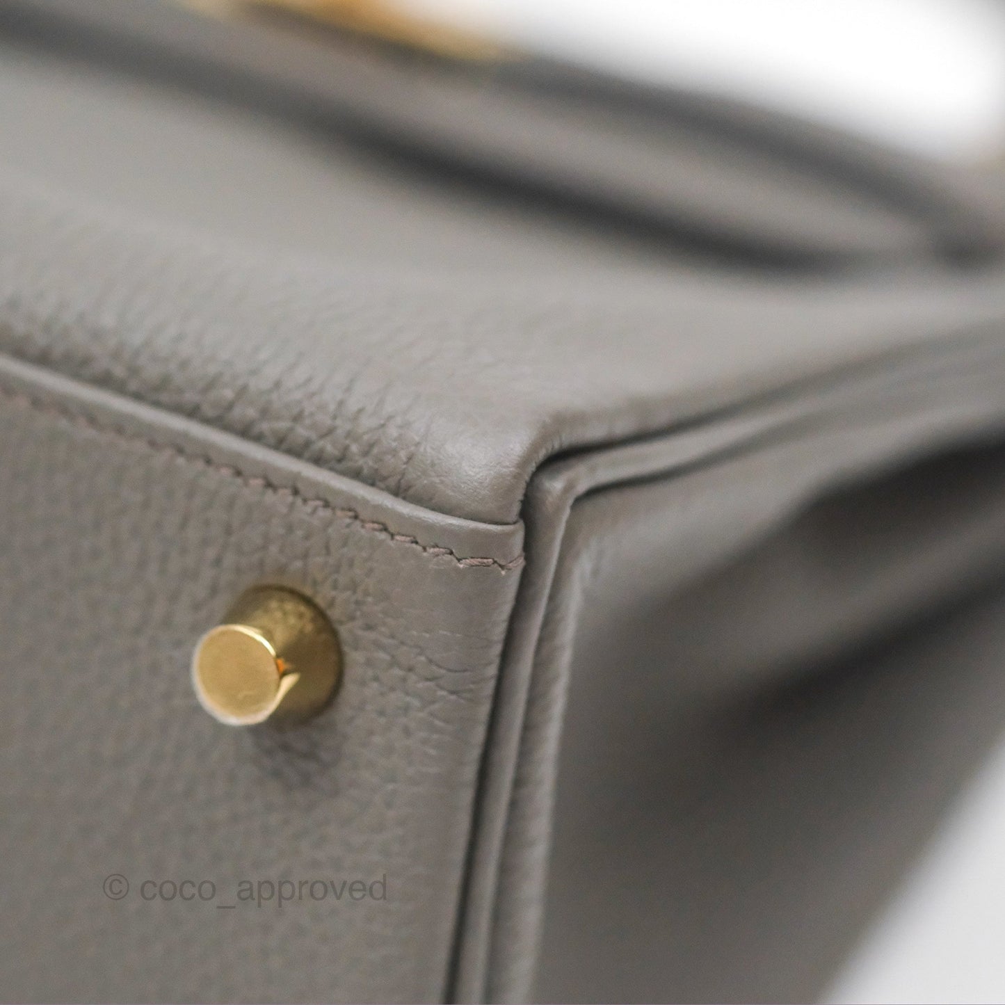 Hermès Kelly 25 Retourne Gris Etain 8F Togo Gold Hardware