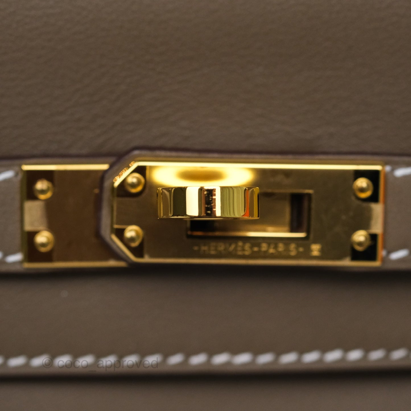Hermès Retourne Kelly 25 Etoupe 18 Swift Gold Hardware